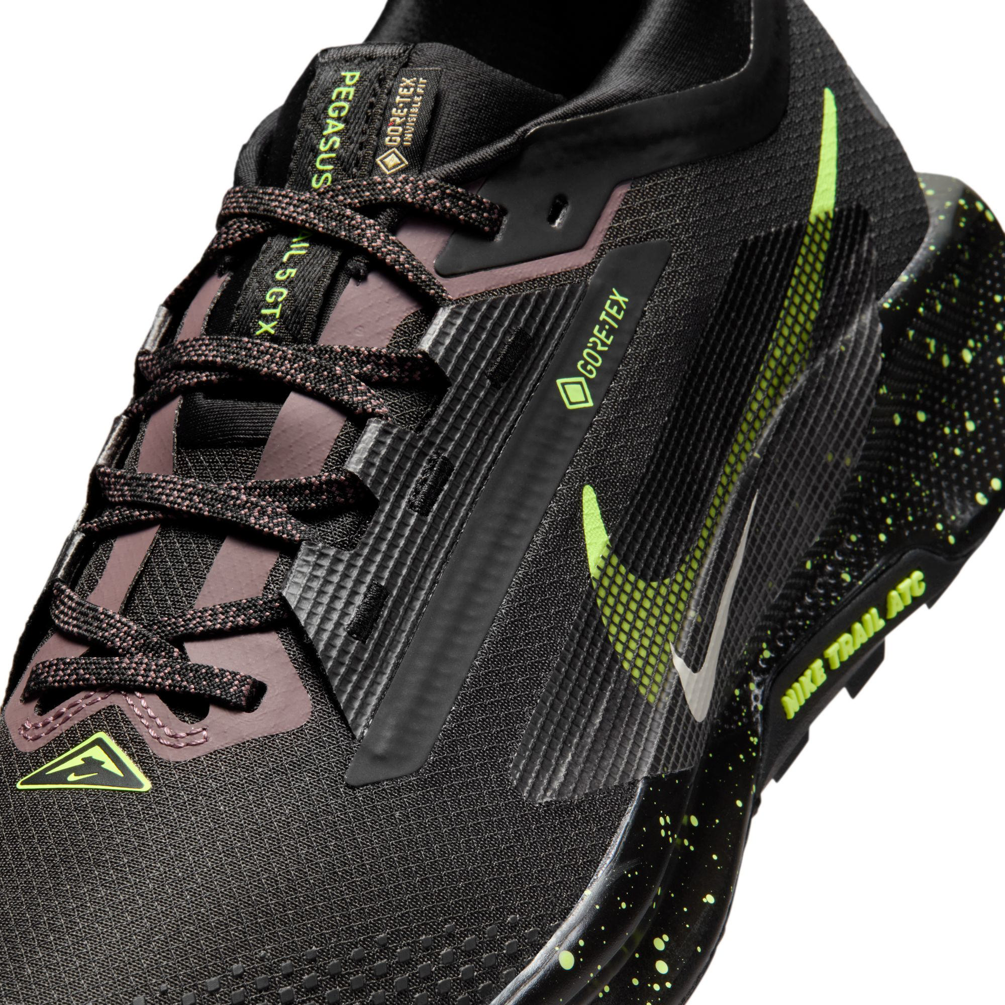 NIKE PEGASUS TRAIL 5 GTX LIGHT SILVER/HYPER CRIMSON-LT WILD MANGO
