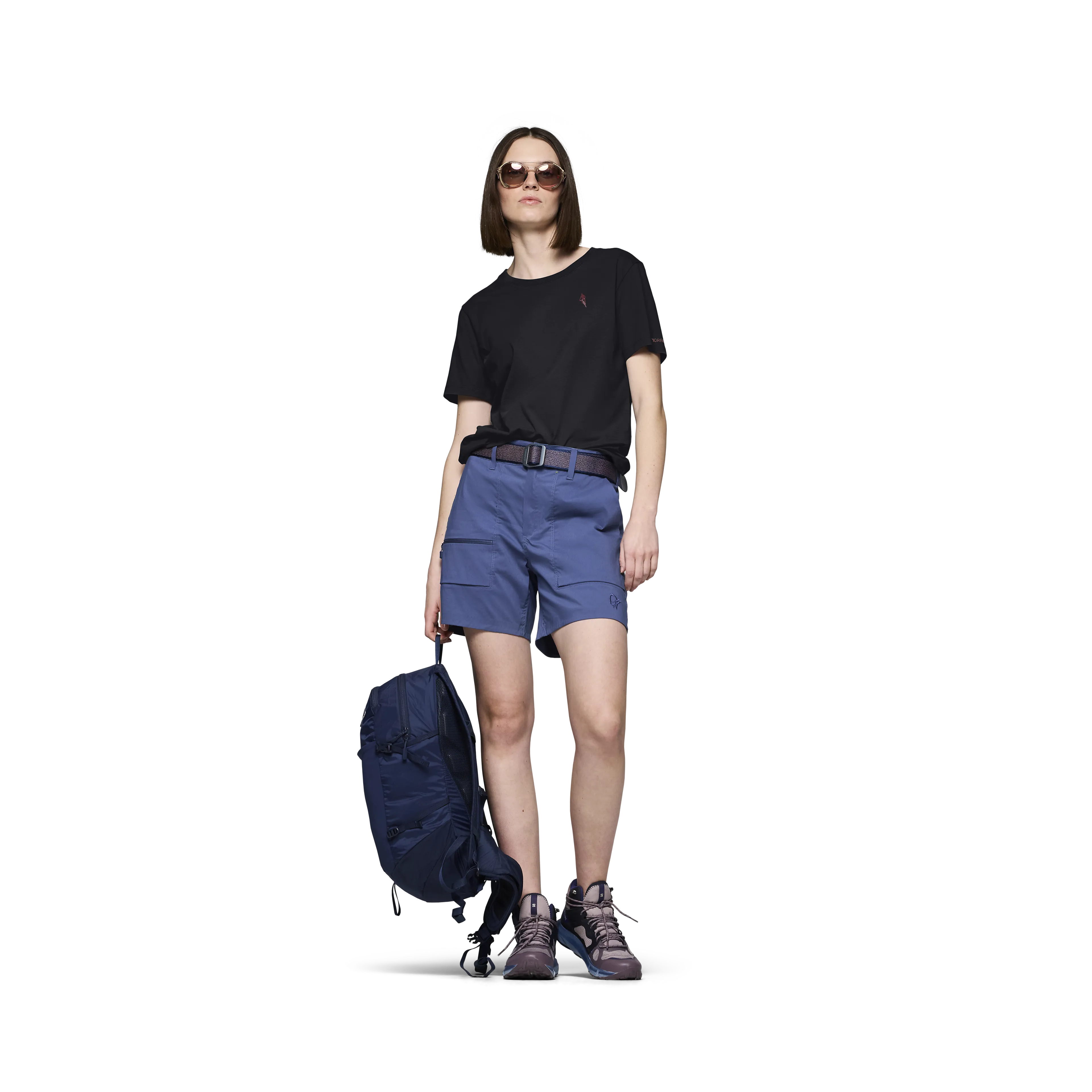 /29 cotton activity embroidery T-shirt W's