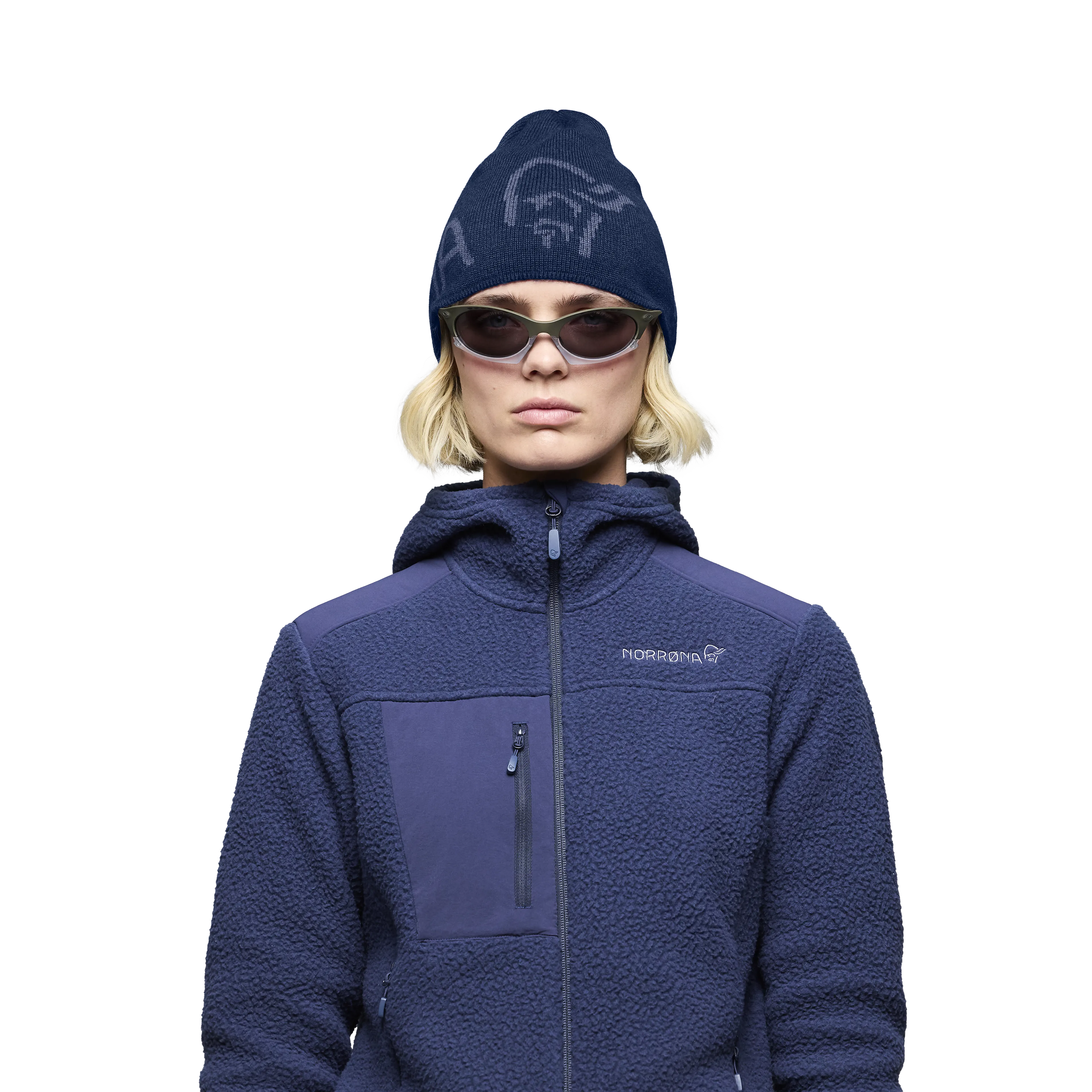 /29 mid merinoUll logo Beanie