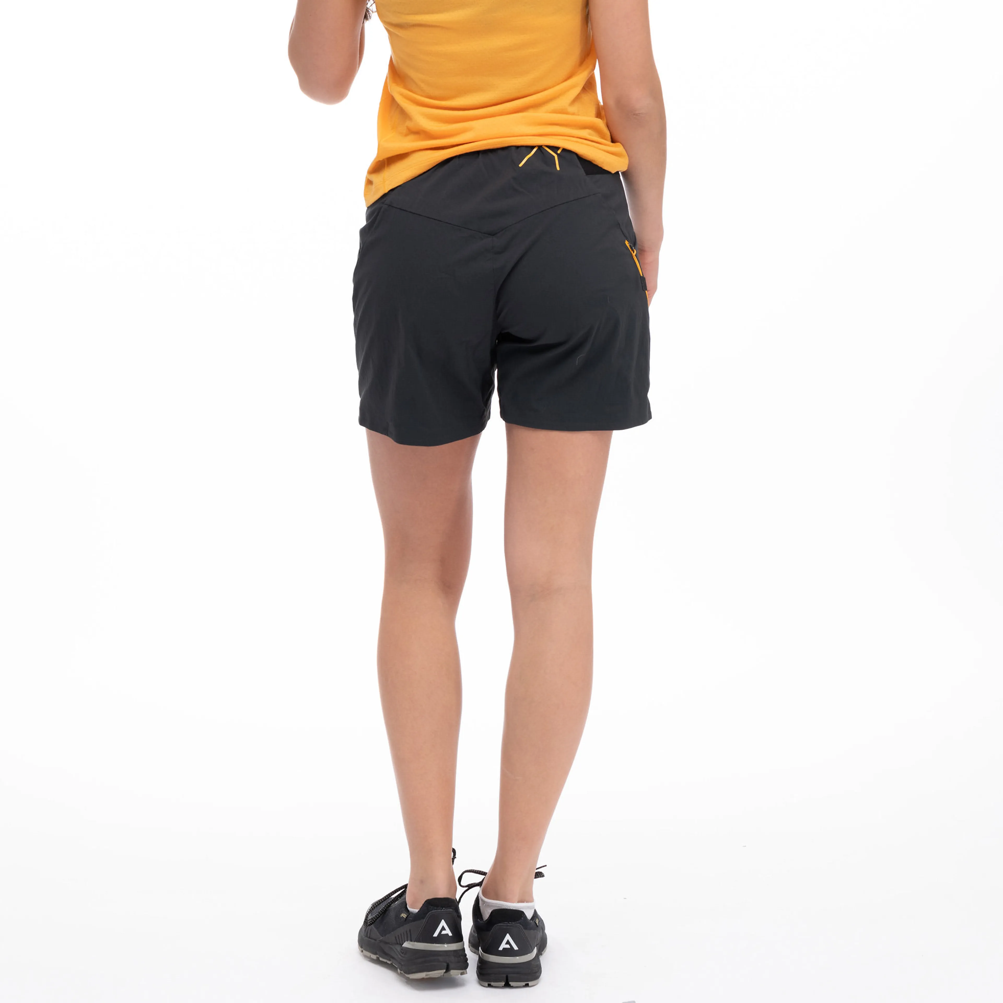 Y LightLine Vapor Shorts Women
