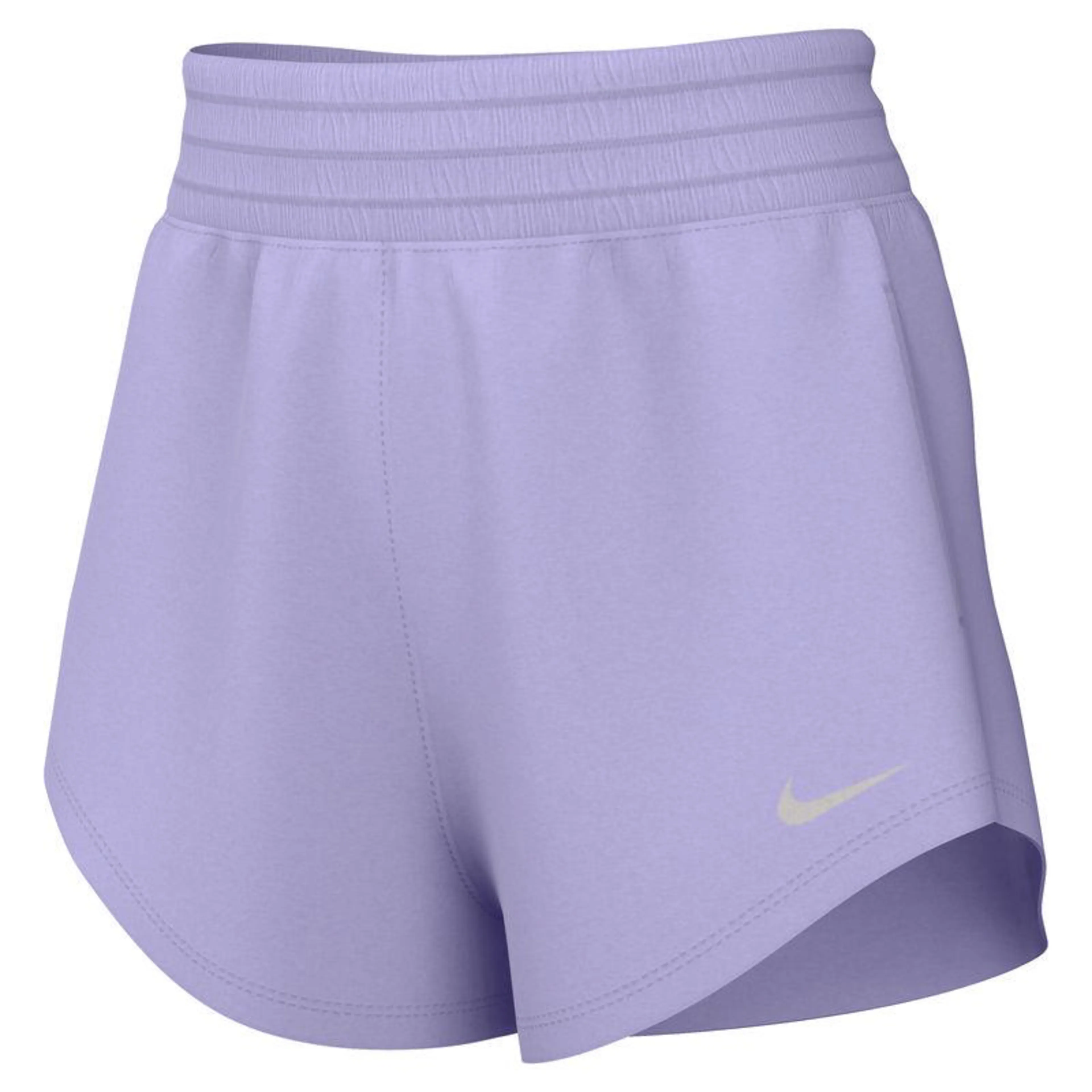 One shorts dame
