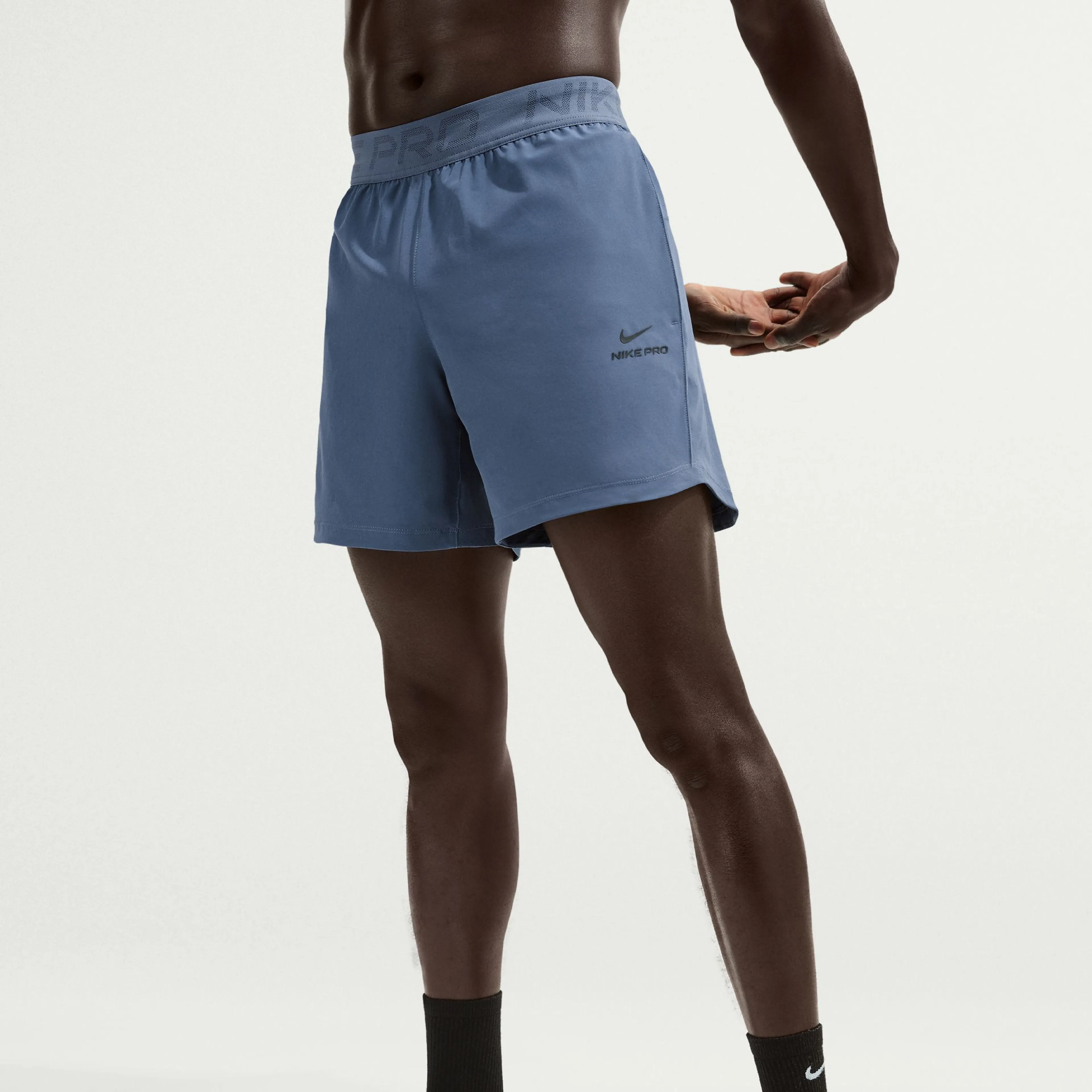  Pro Training Men's Dri-FIT 6" Shorts