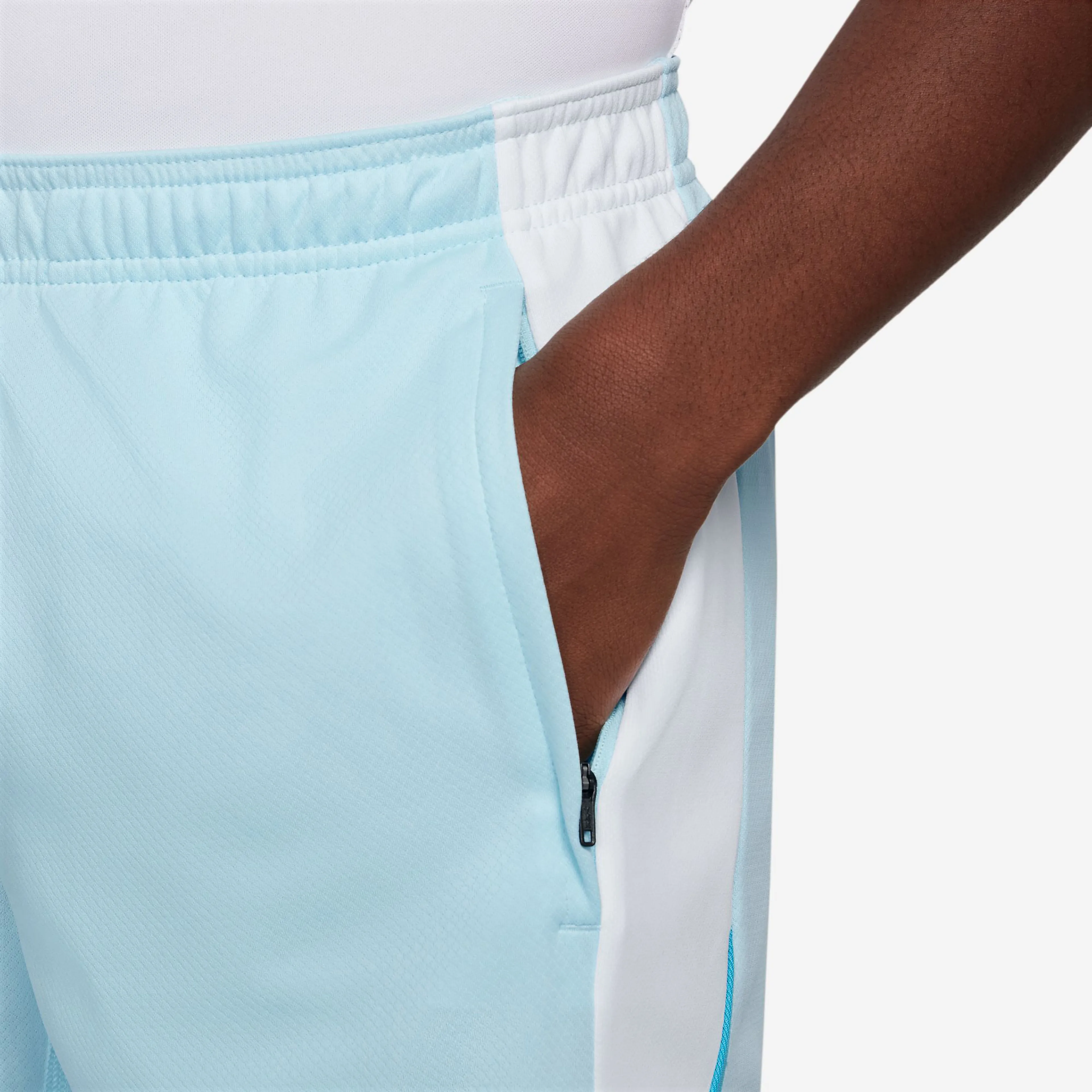 Strike Dri-FIT Global shorts herre