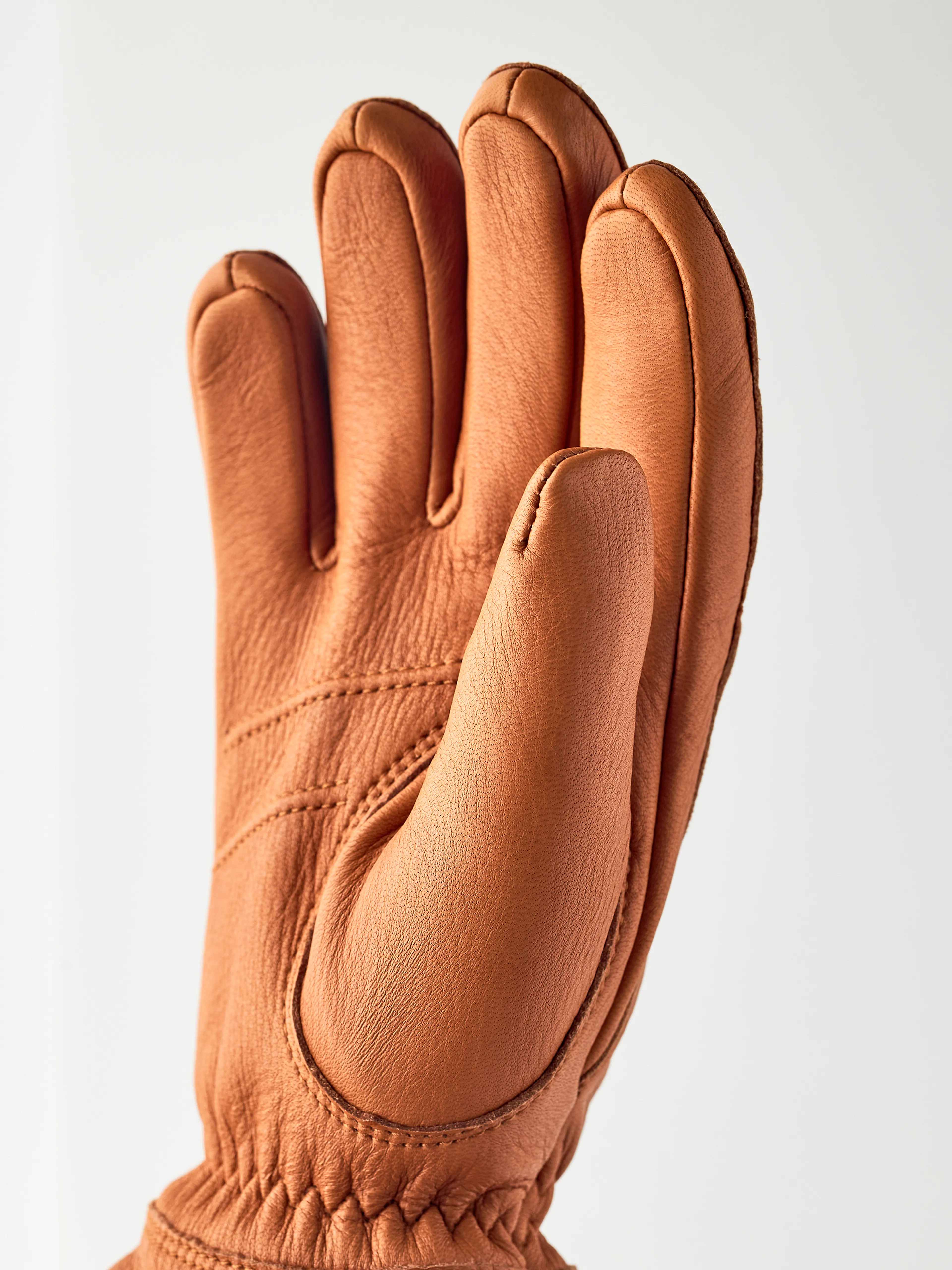 Buvika Deerskin