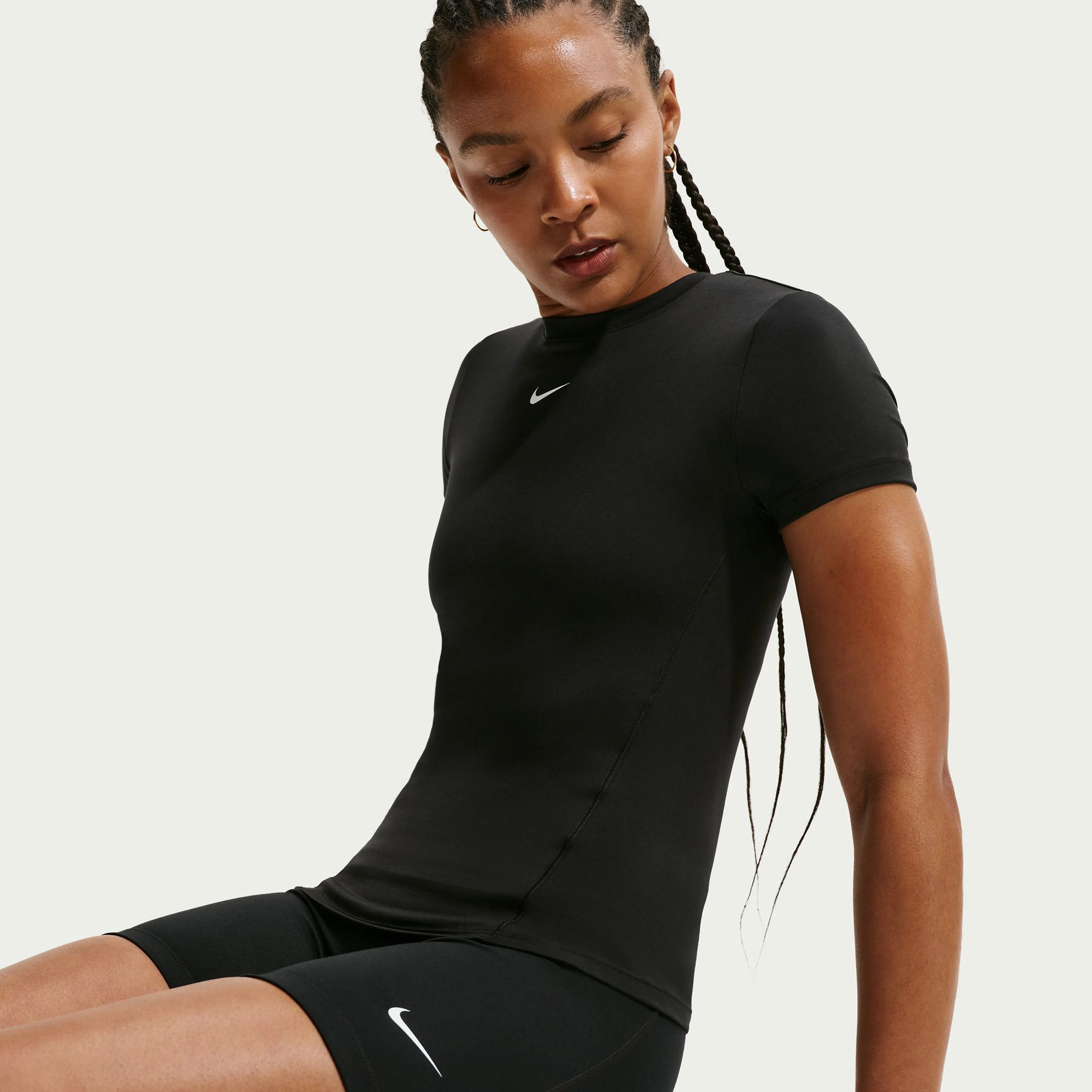 One Fitted Women's