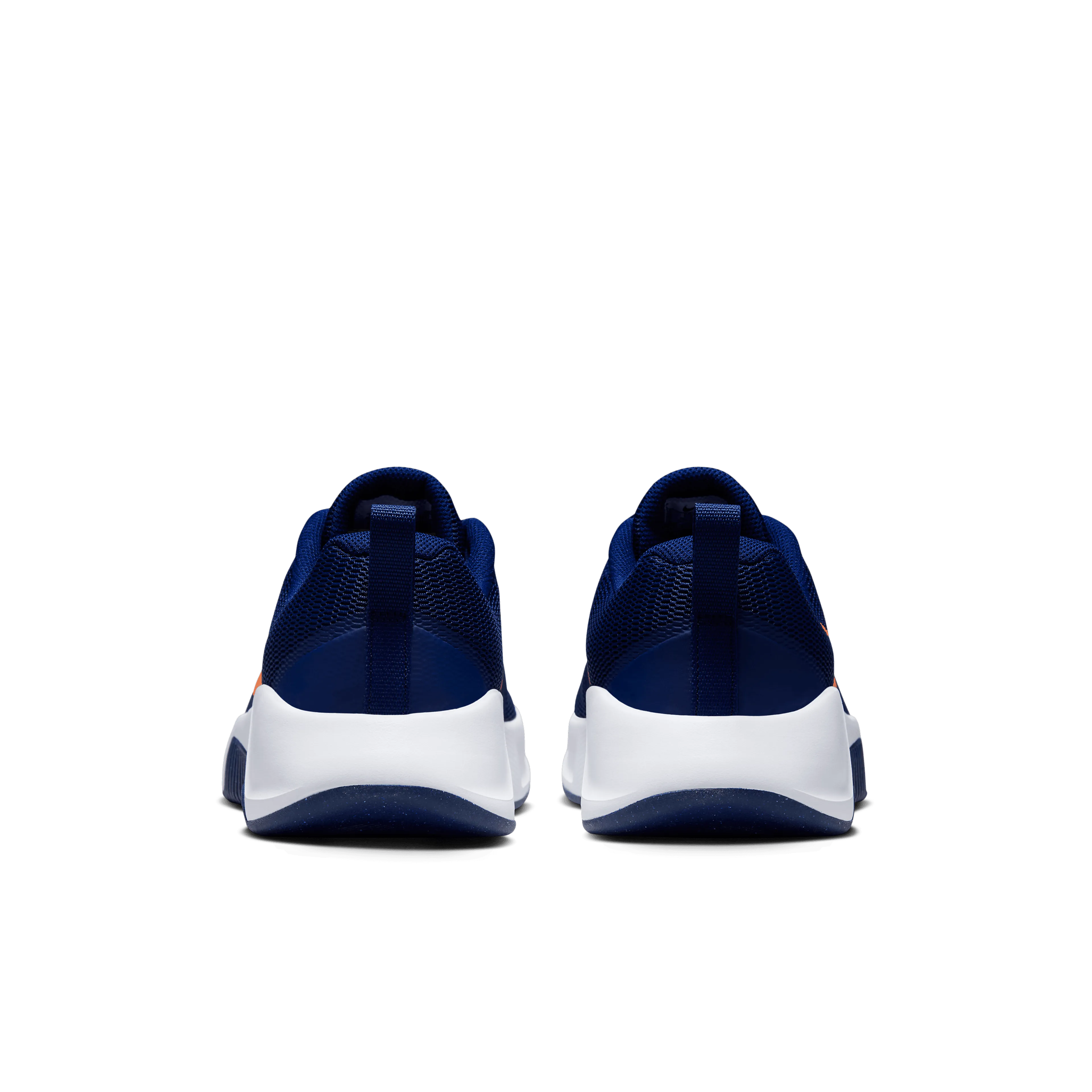 M MC TRAINER 3