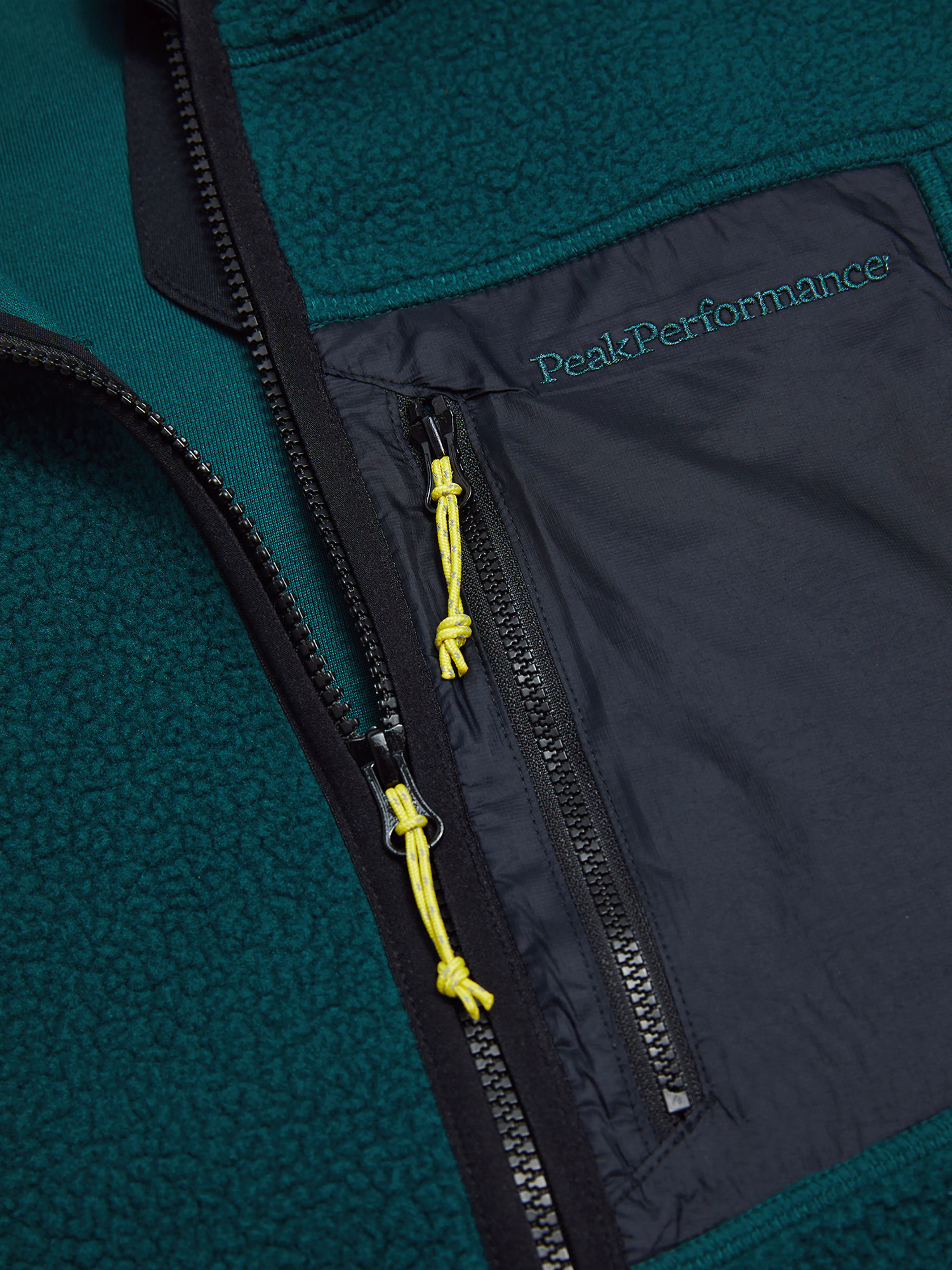 M NatureRush Pile Vest