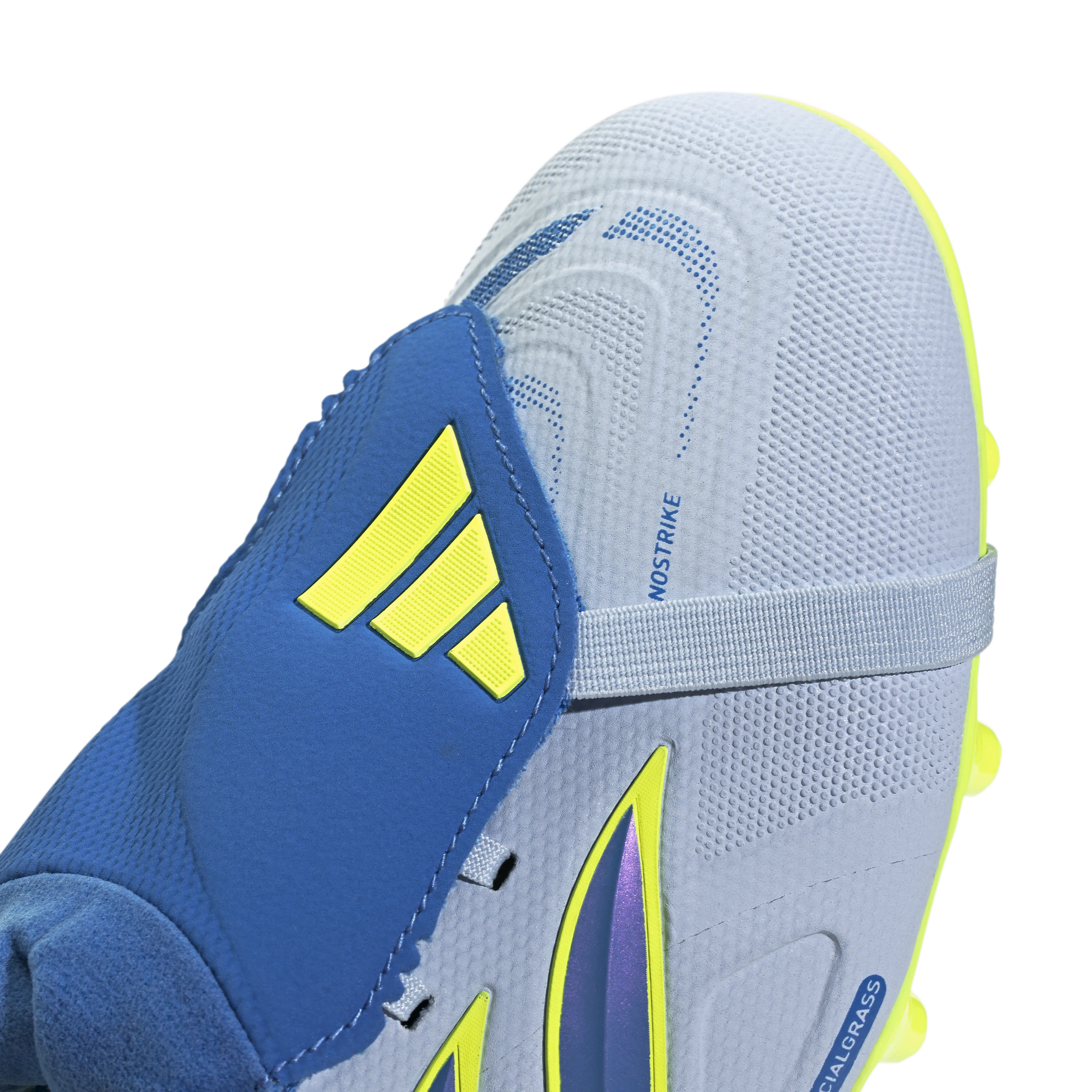 Predator League Fold-Over Tongue Artificial Ground Fotballsko Kunstgress