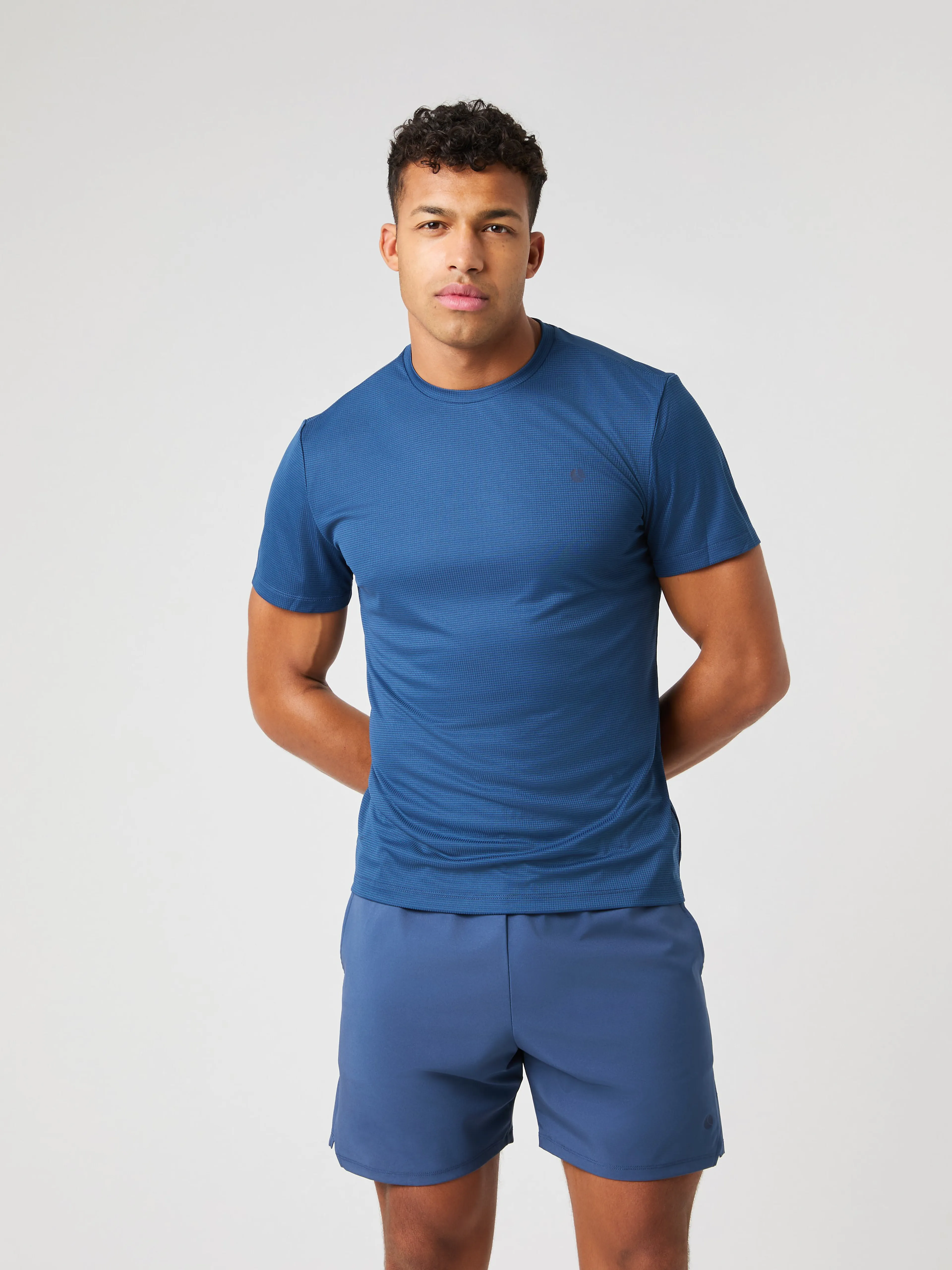 ACE LIGHT T-SHIRT