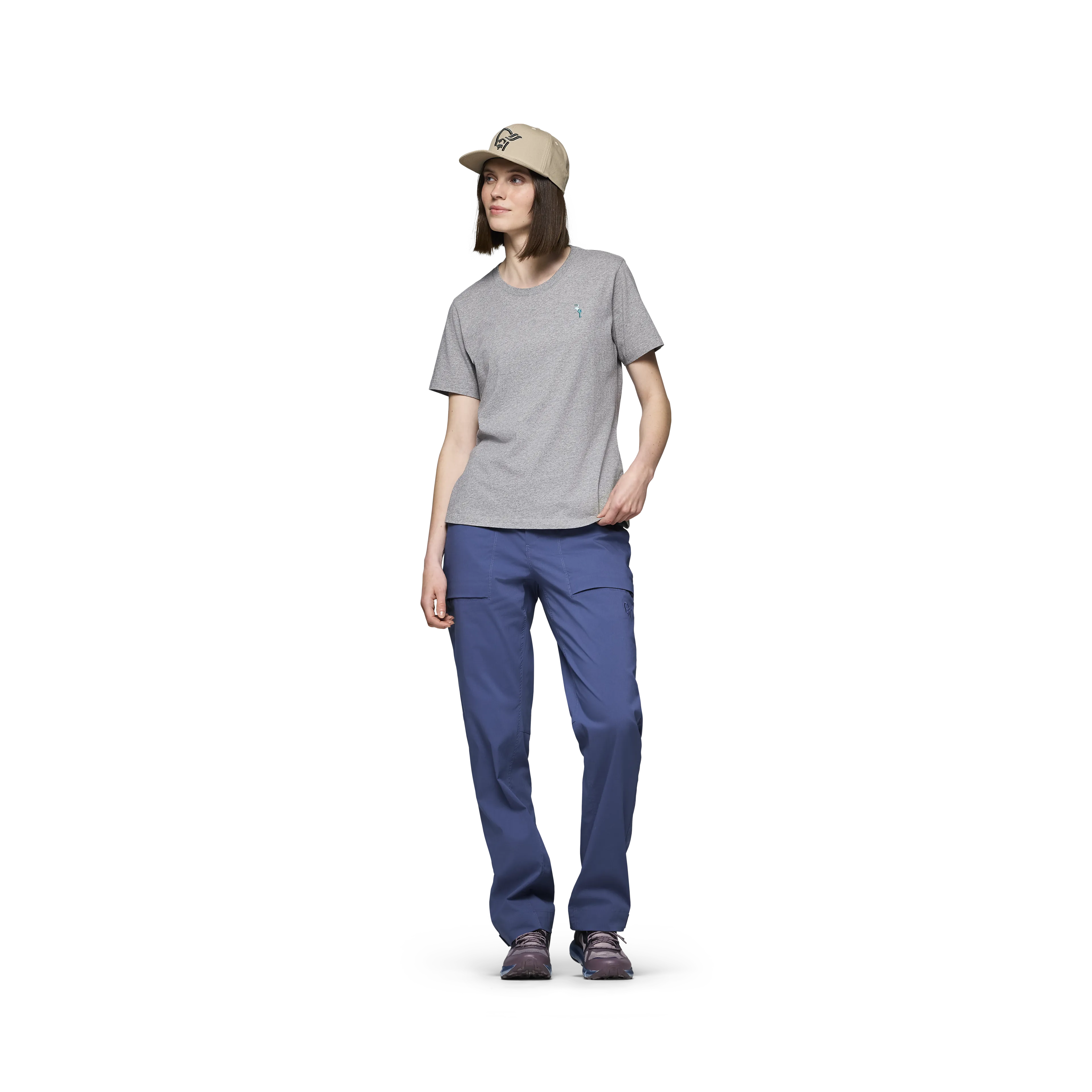 /29 cotton activity embroidery T-shirt W's