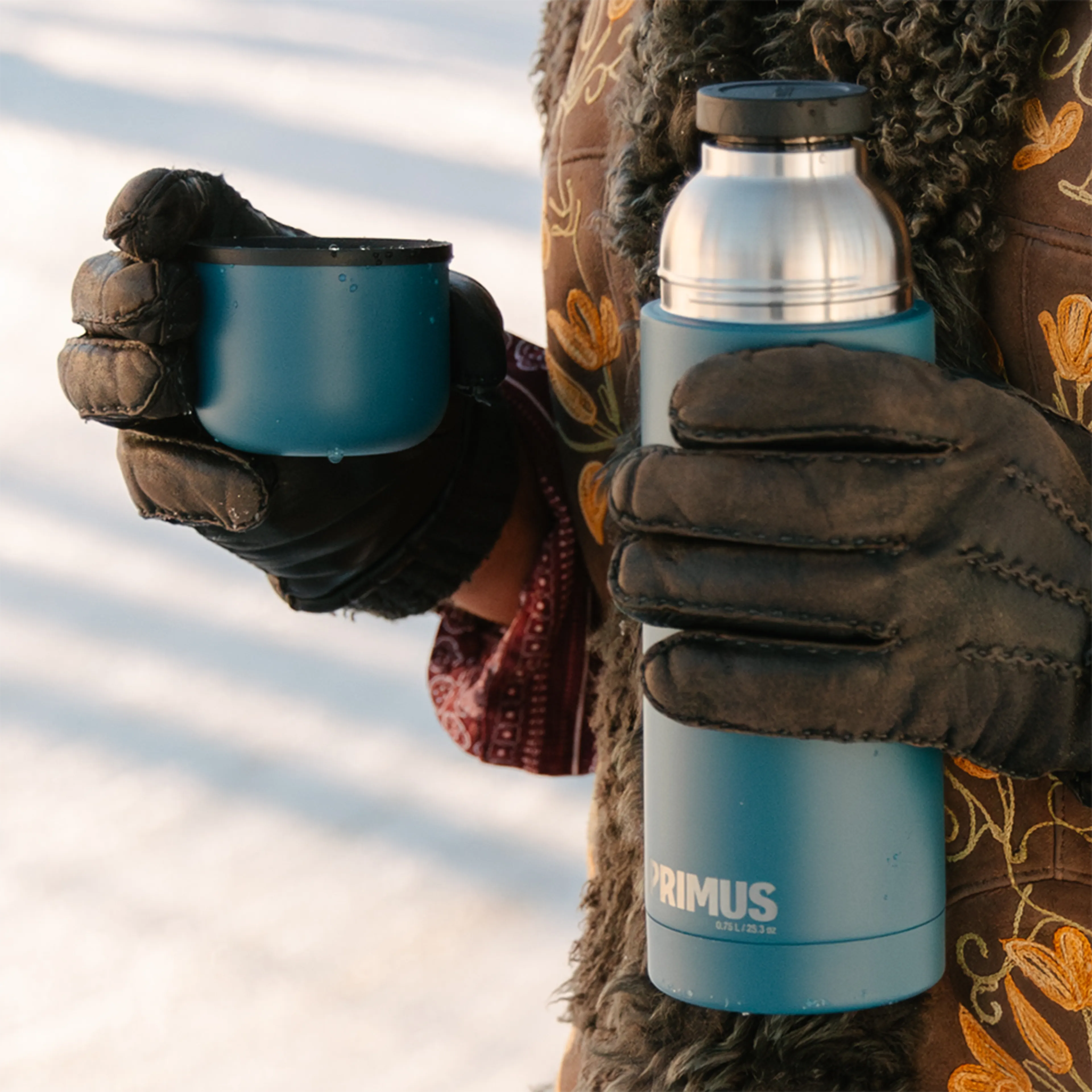 Classic Light Vacuum Bottle 0.75L Summit Blue