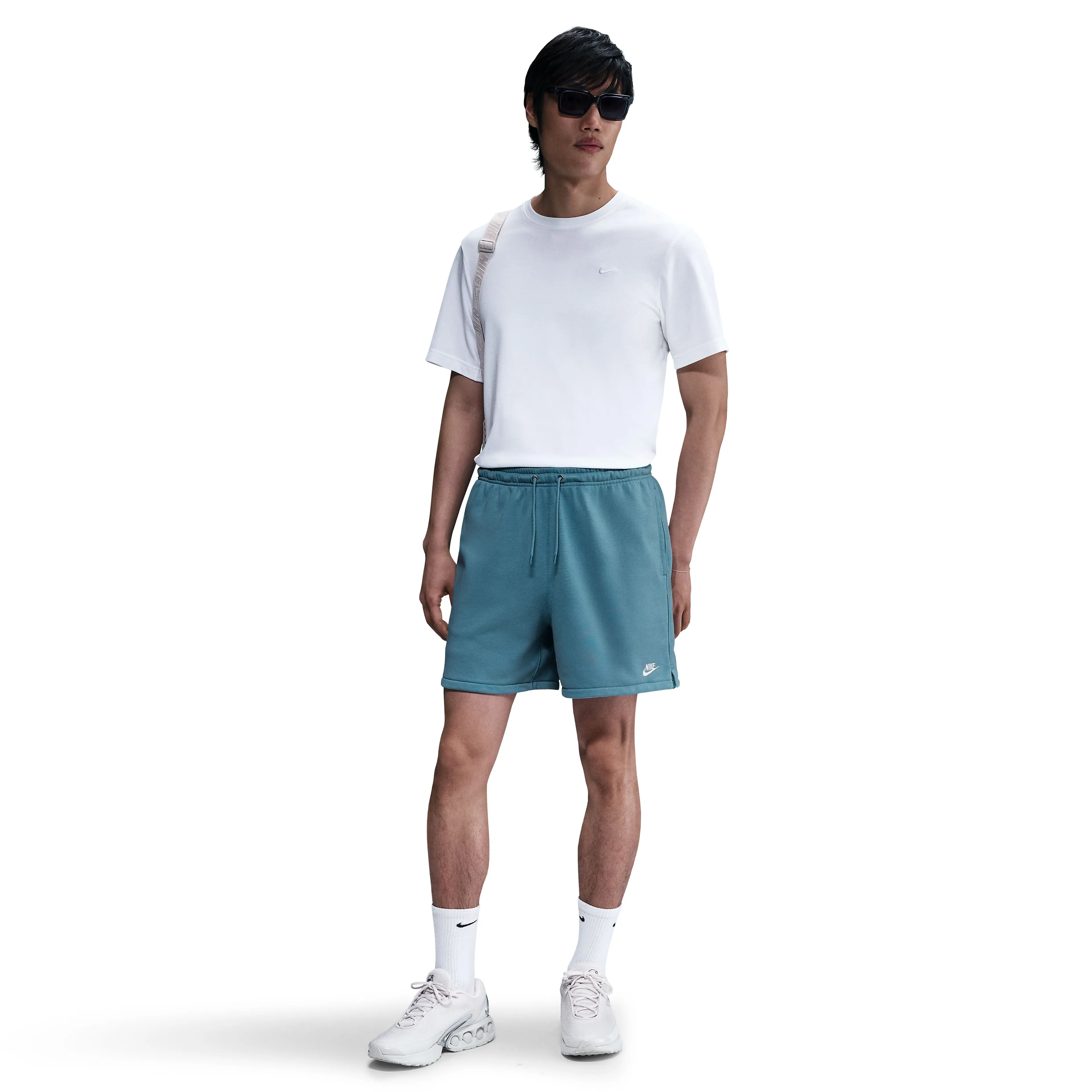 M NK CLUB FLOW FT SHORT