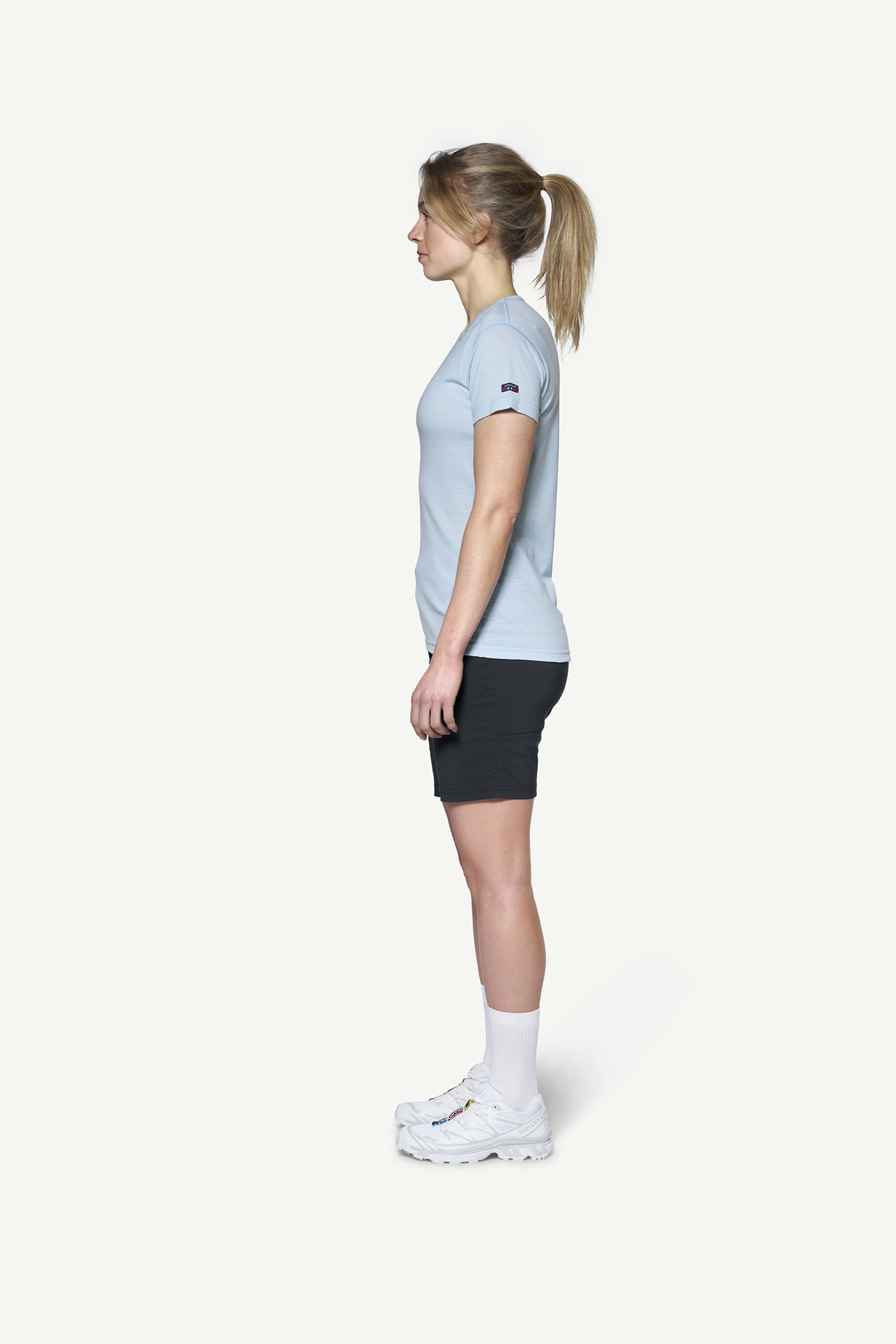 BREEZE WOMAN T-SHIRT
