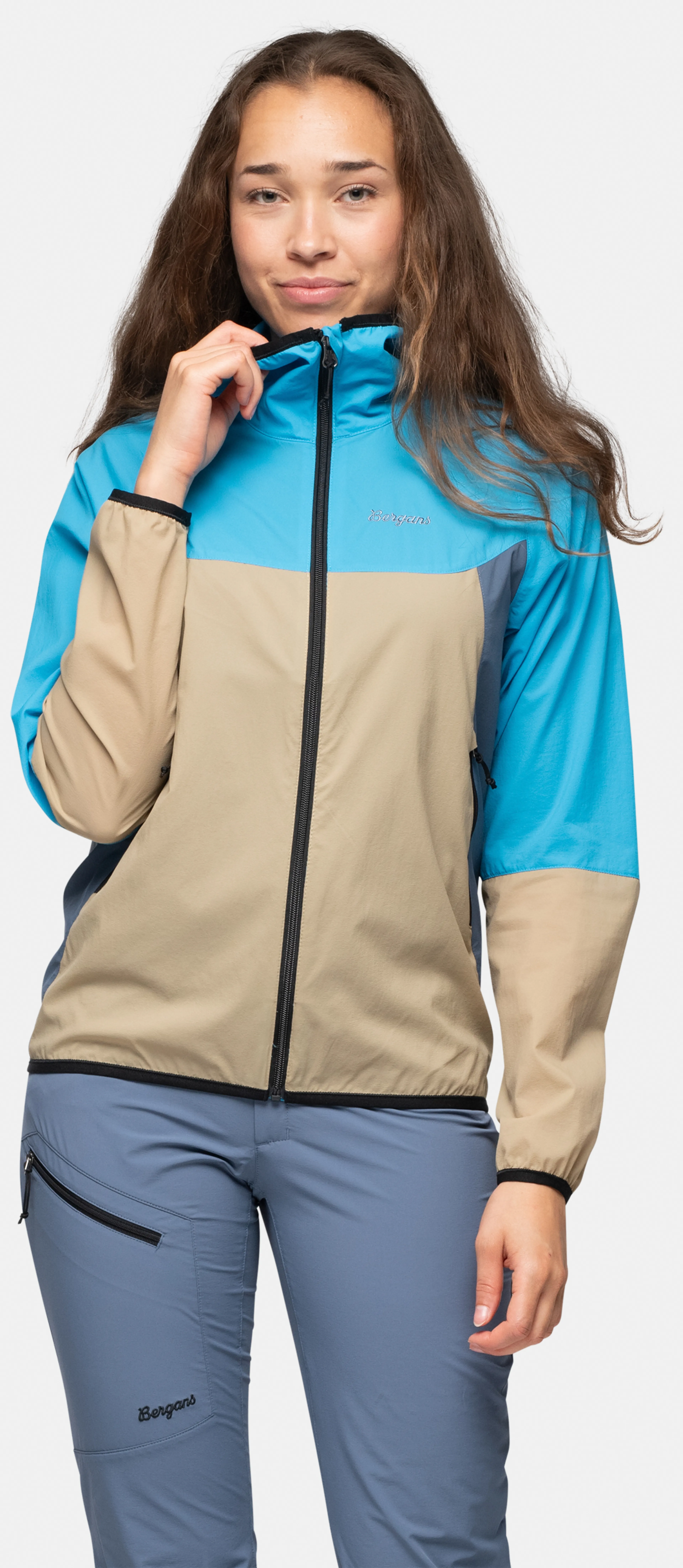 Vaagaa Windbreaker Jacket Women