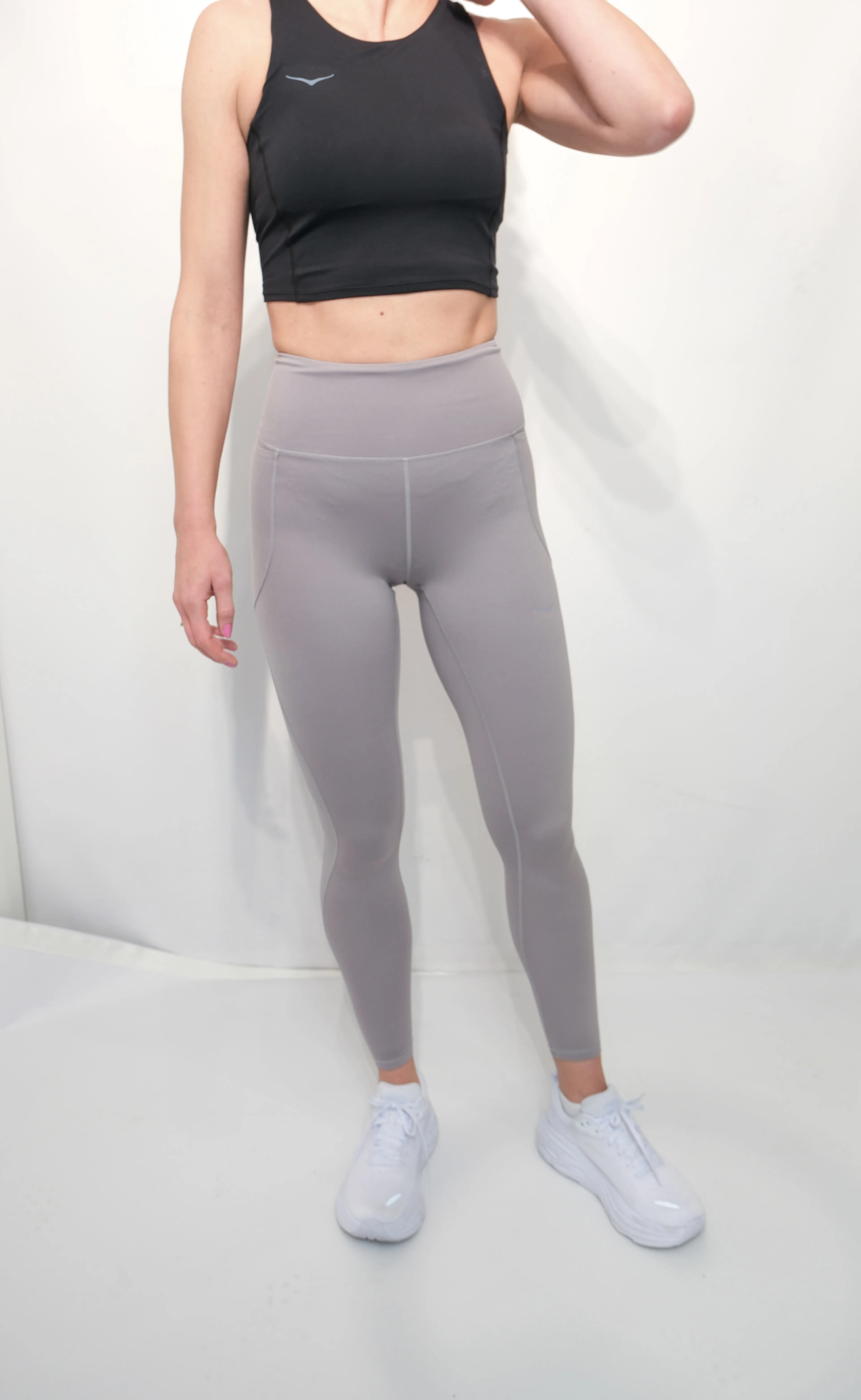 W ELARO CROP BRA