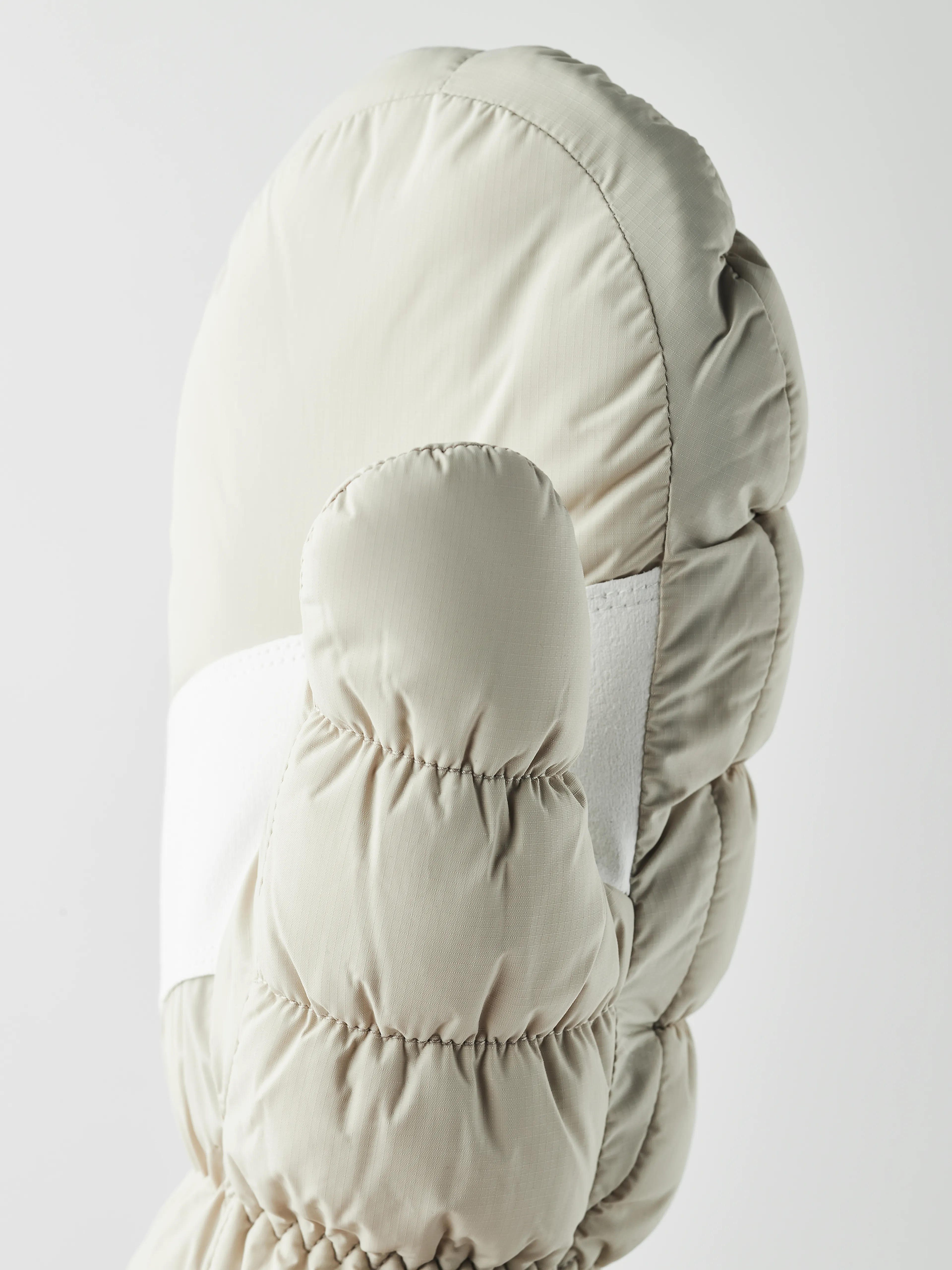 Moon - mitt