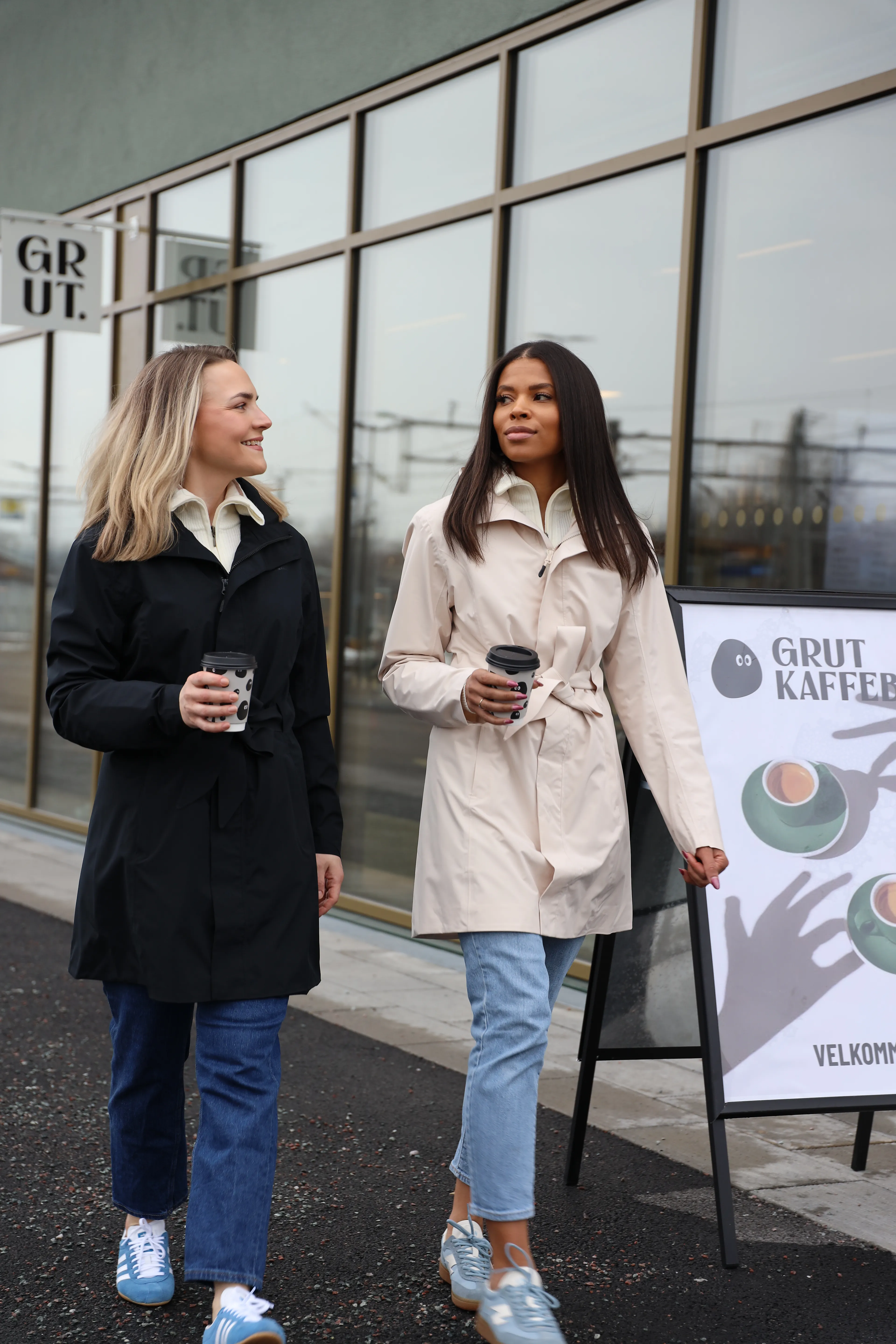 Svartkampen Kåpe Dame