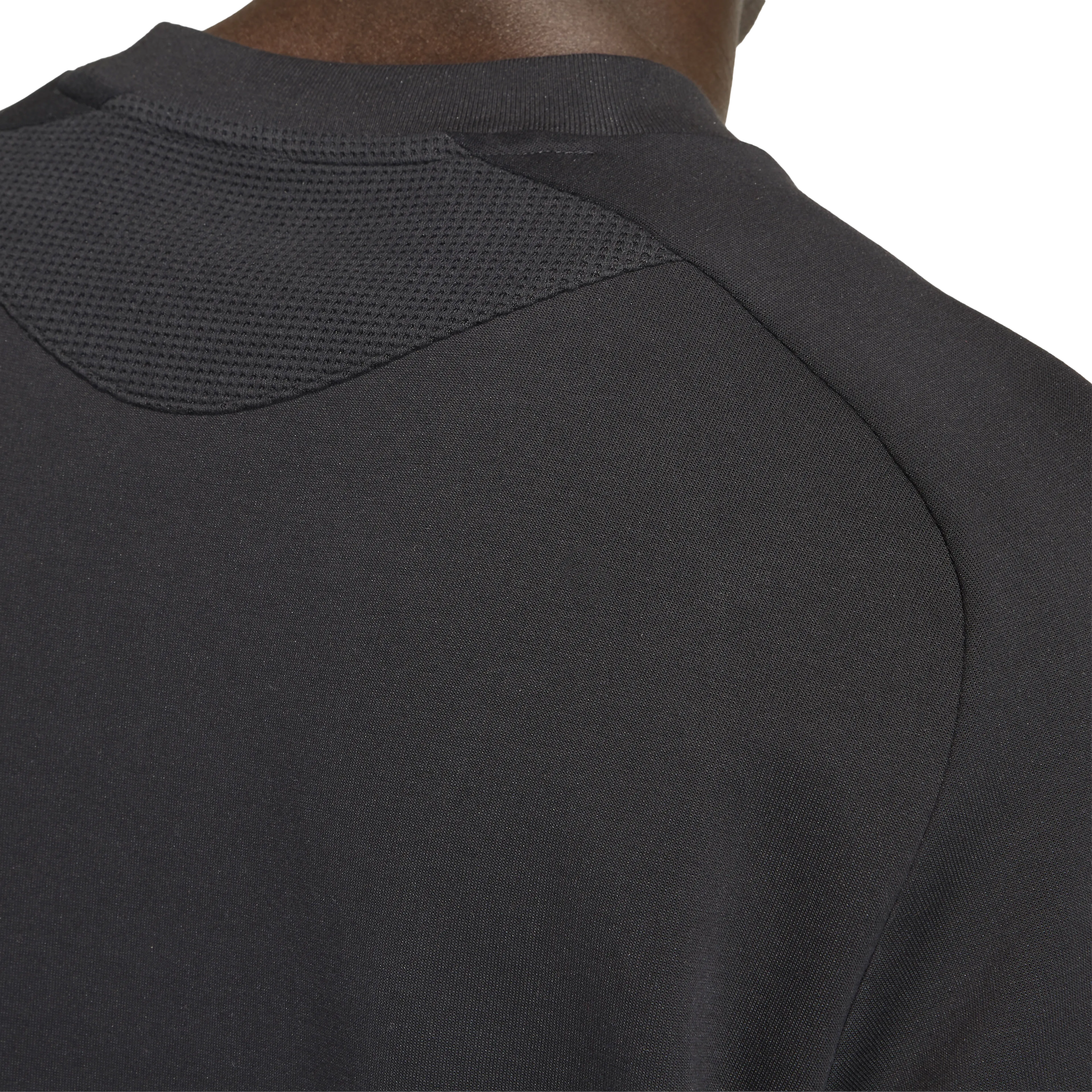 TIRO TRAVEL CREW Sweatshirt