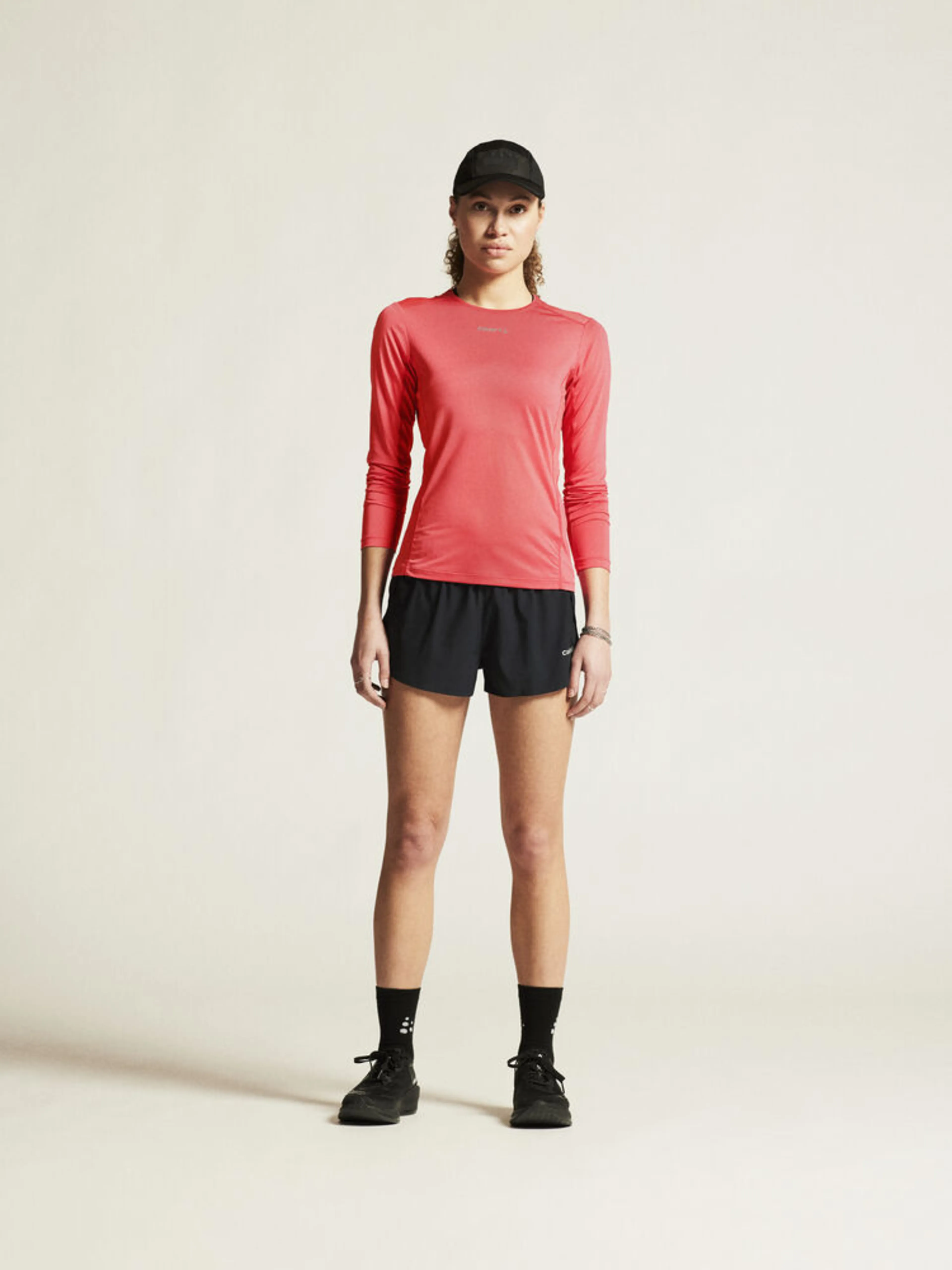 Adv Essence Ls Tee 2 W