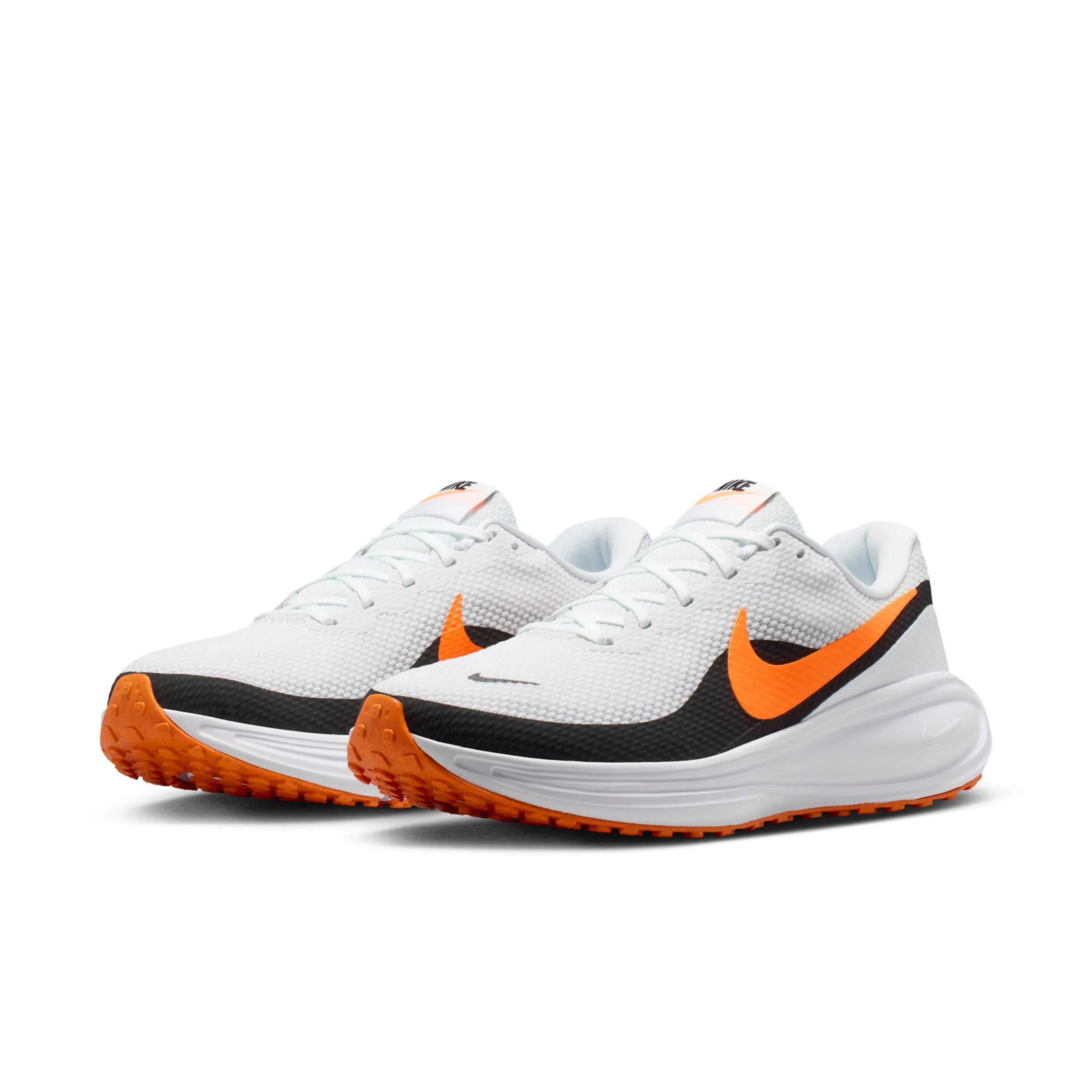 Revolution 8 Men's Road Running Shoes