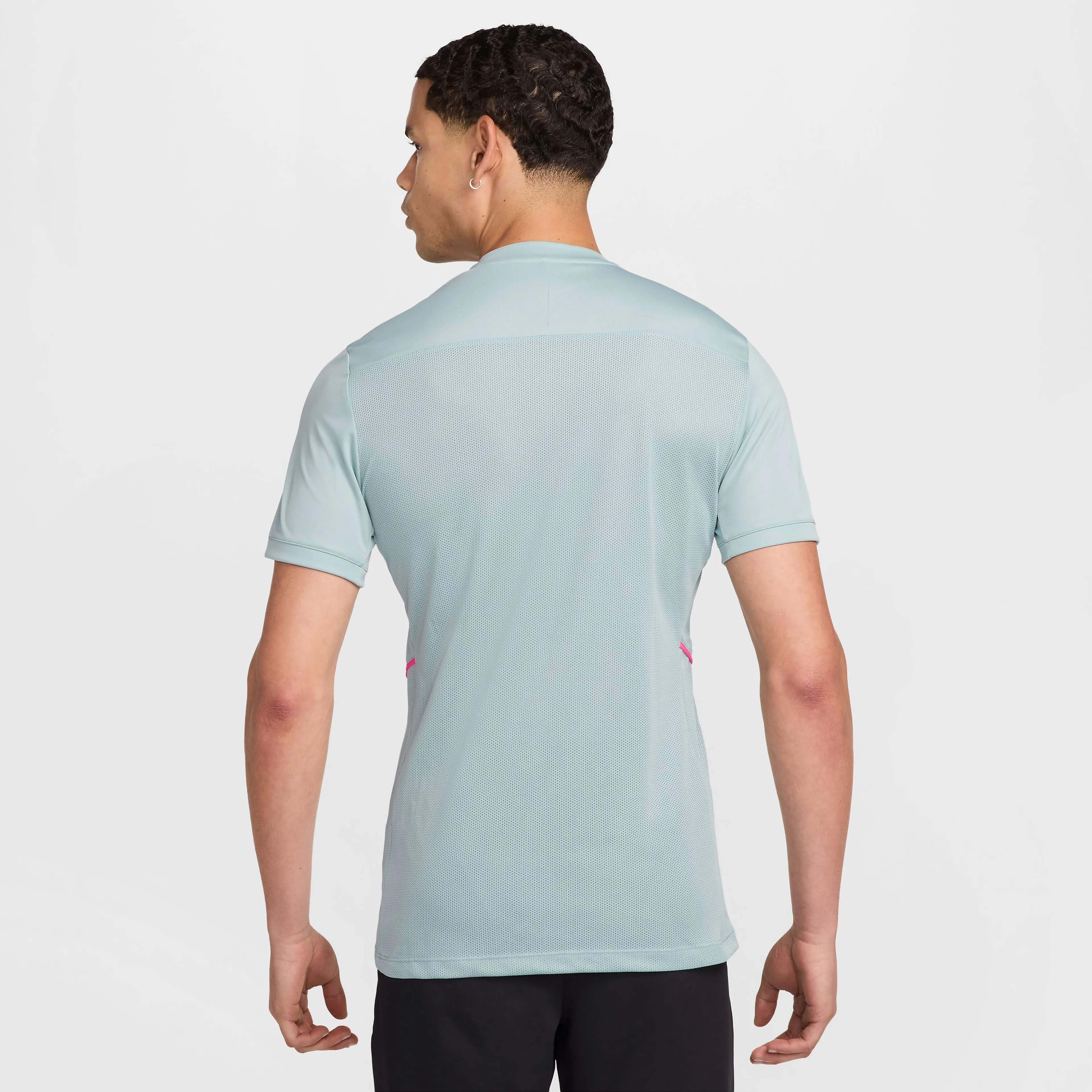  Academy Dri-FIT Short-Sleeve Soccer Top