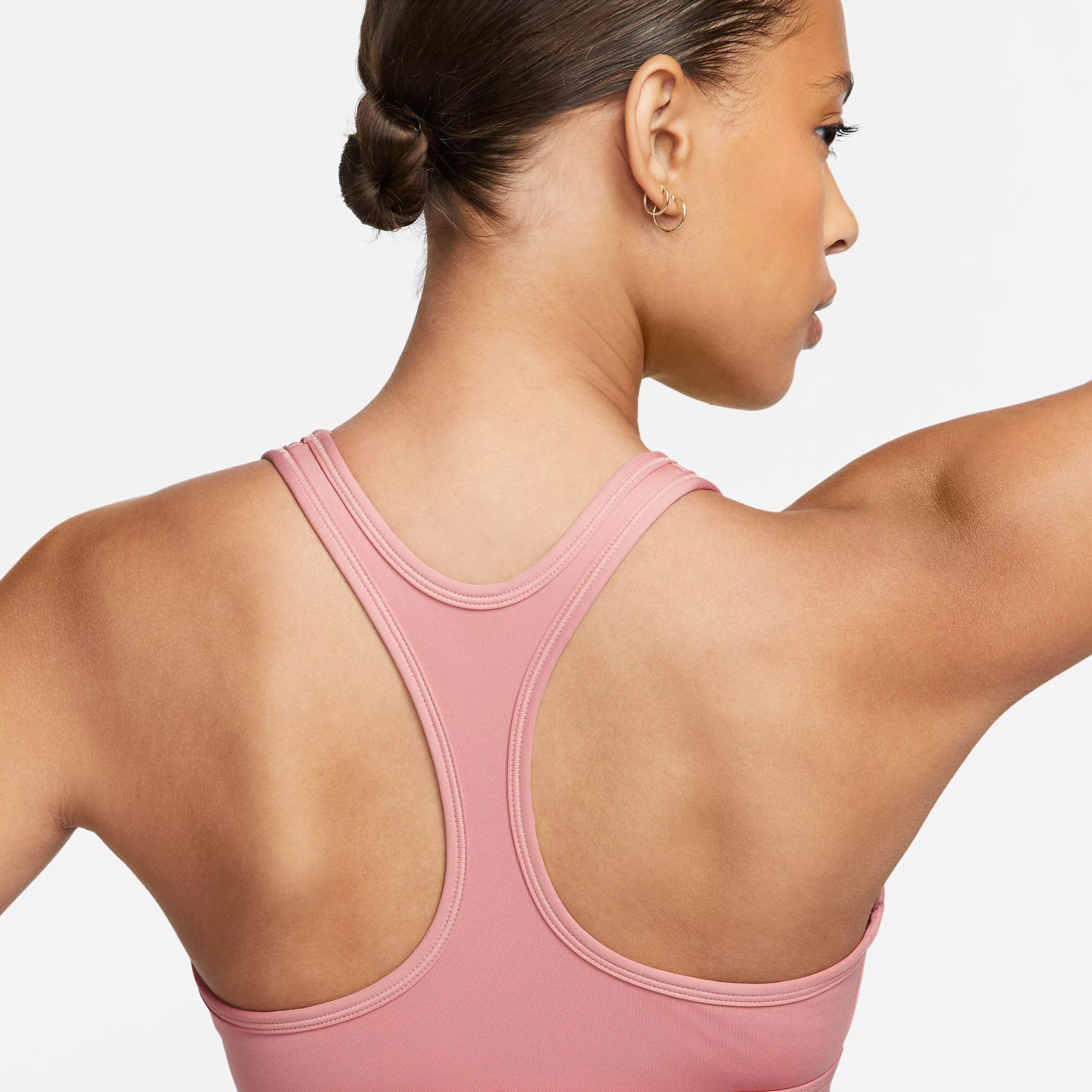Swoosh Light Support Women's Sports Bra