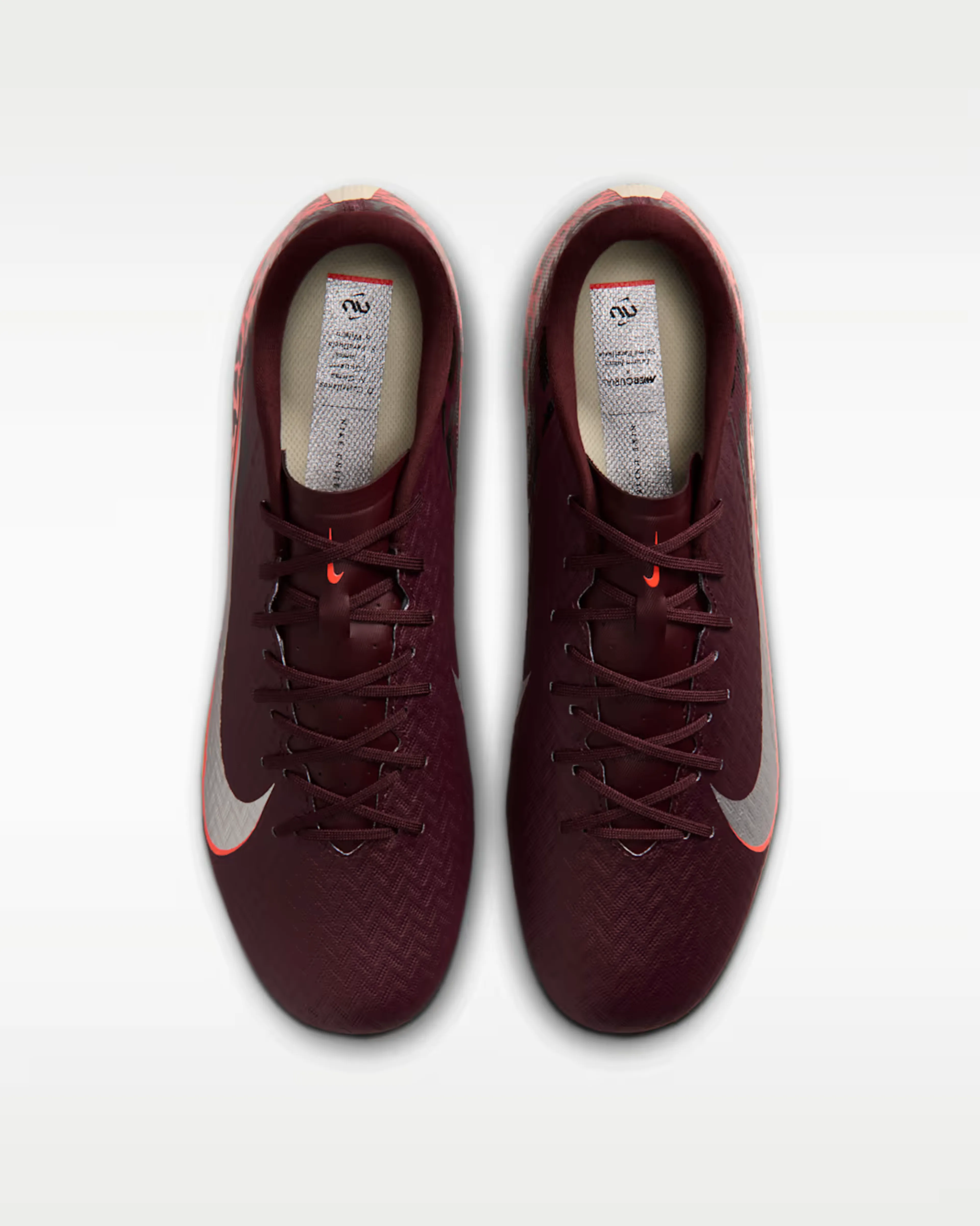 United Mercurial Vapor 16 Academy Multi-Ground Low-Top fotballsko