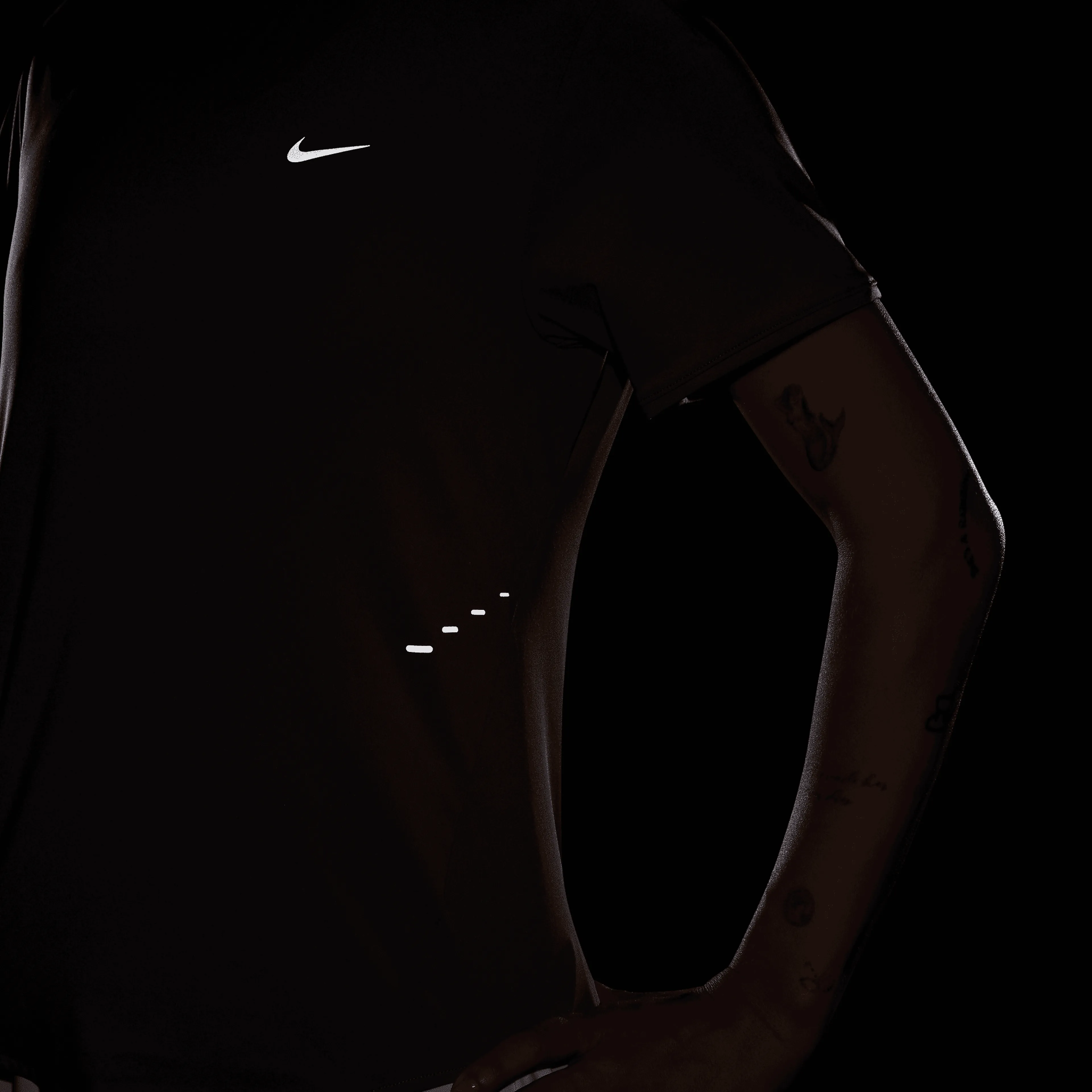 Swift Dri-FIT Short Sleeve Top