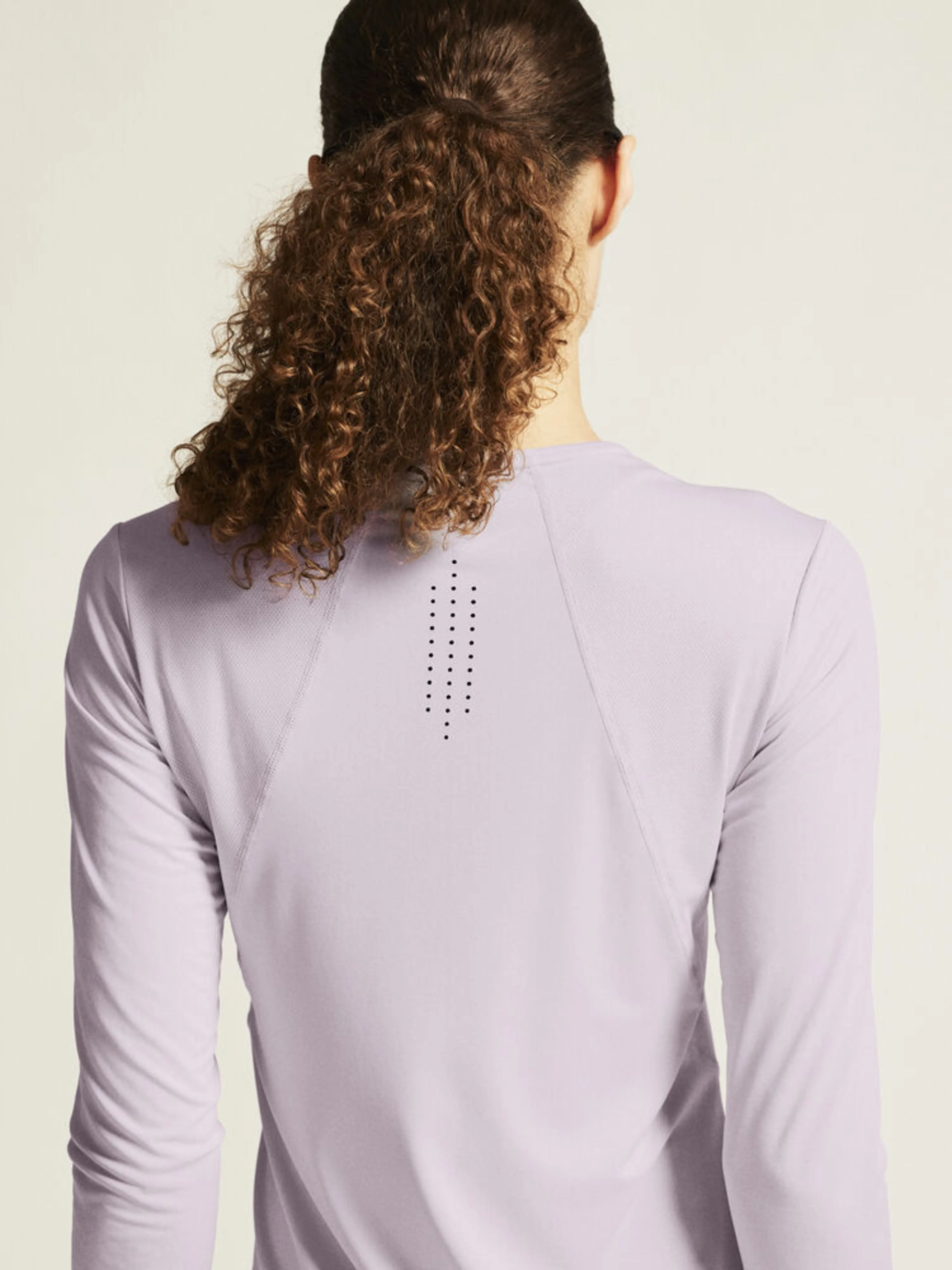 Adv Essence Ls Tee 2 W