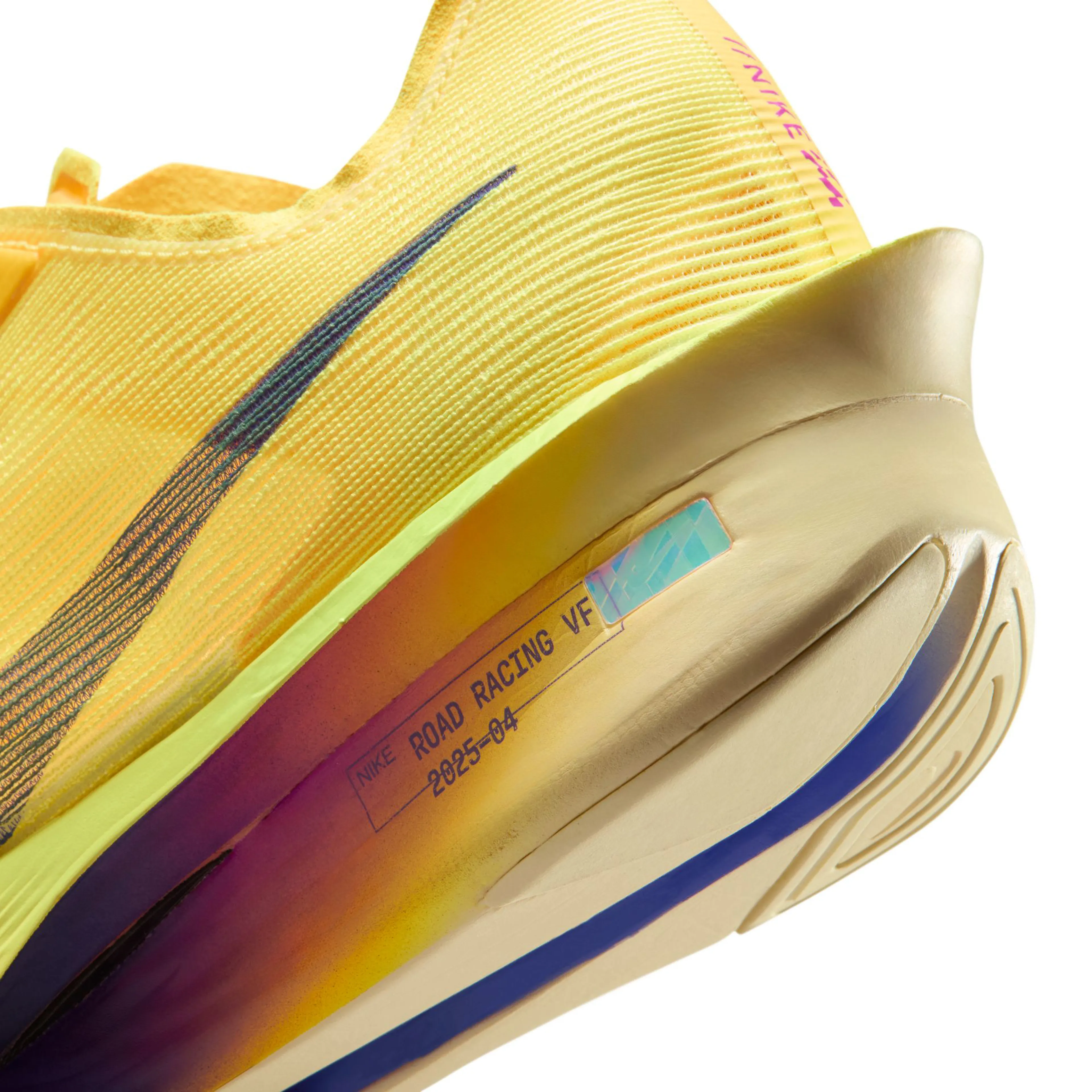 ZOOMX VAPORFLY NEXT% 4