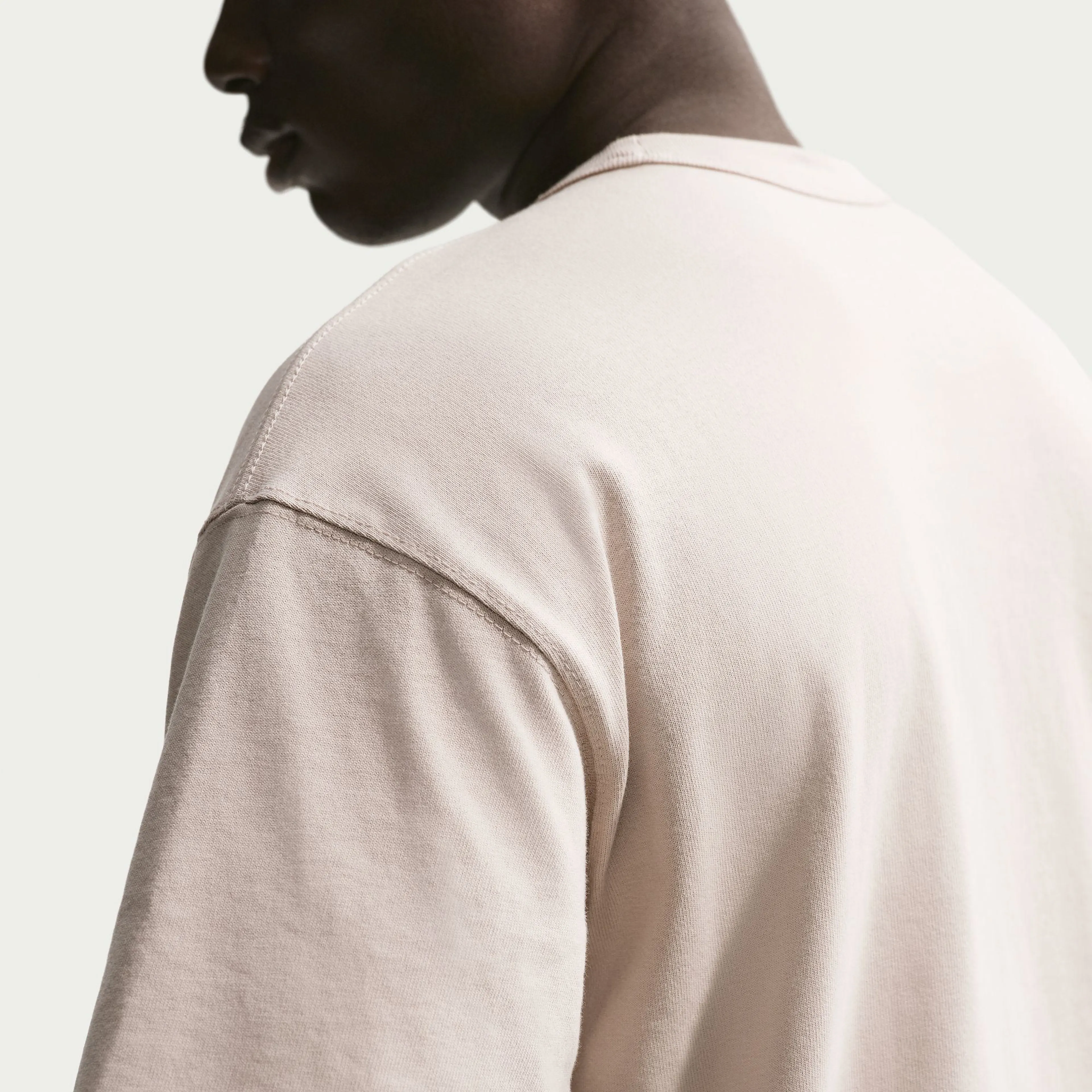 Sportswear Premium Essentials Men's T-Shirt