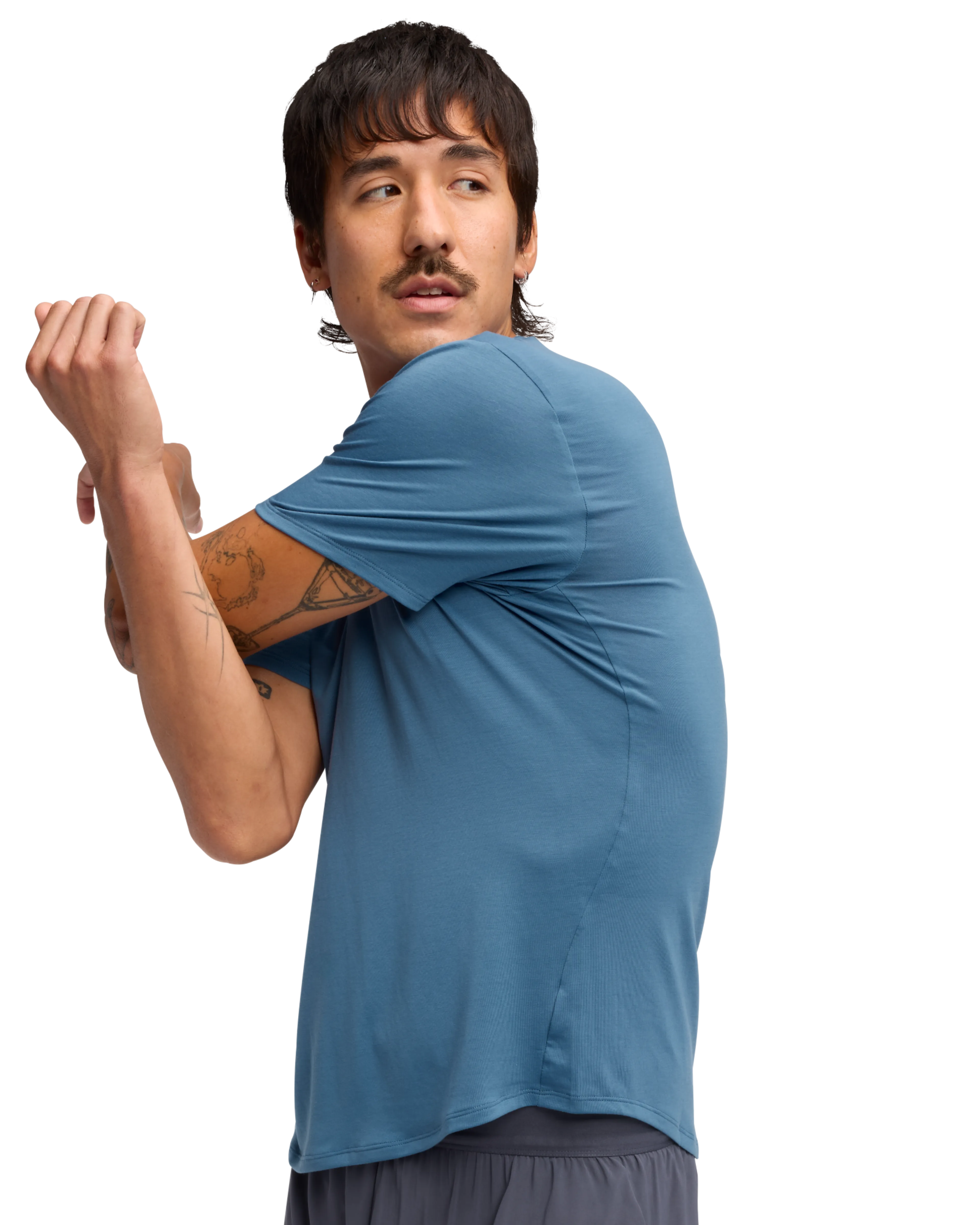 M HOKA ESSENTIAL TEE