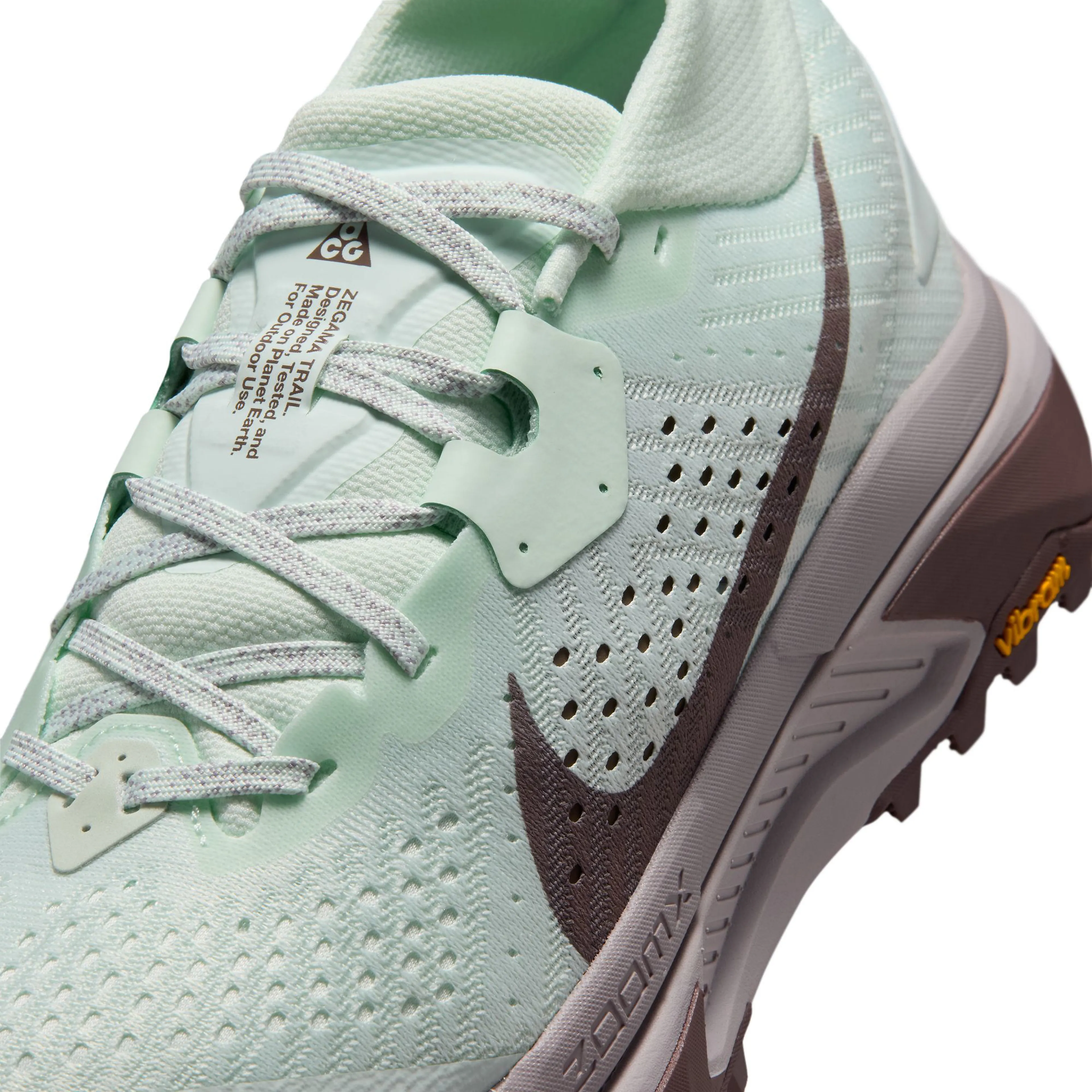 ACG Zegama Women's Trail Running Shoes