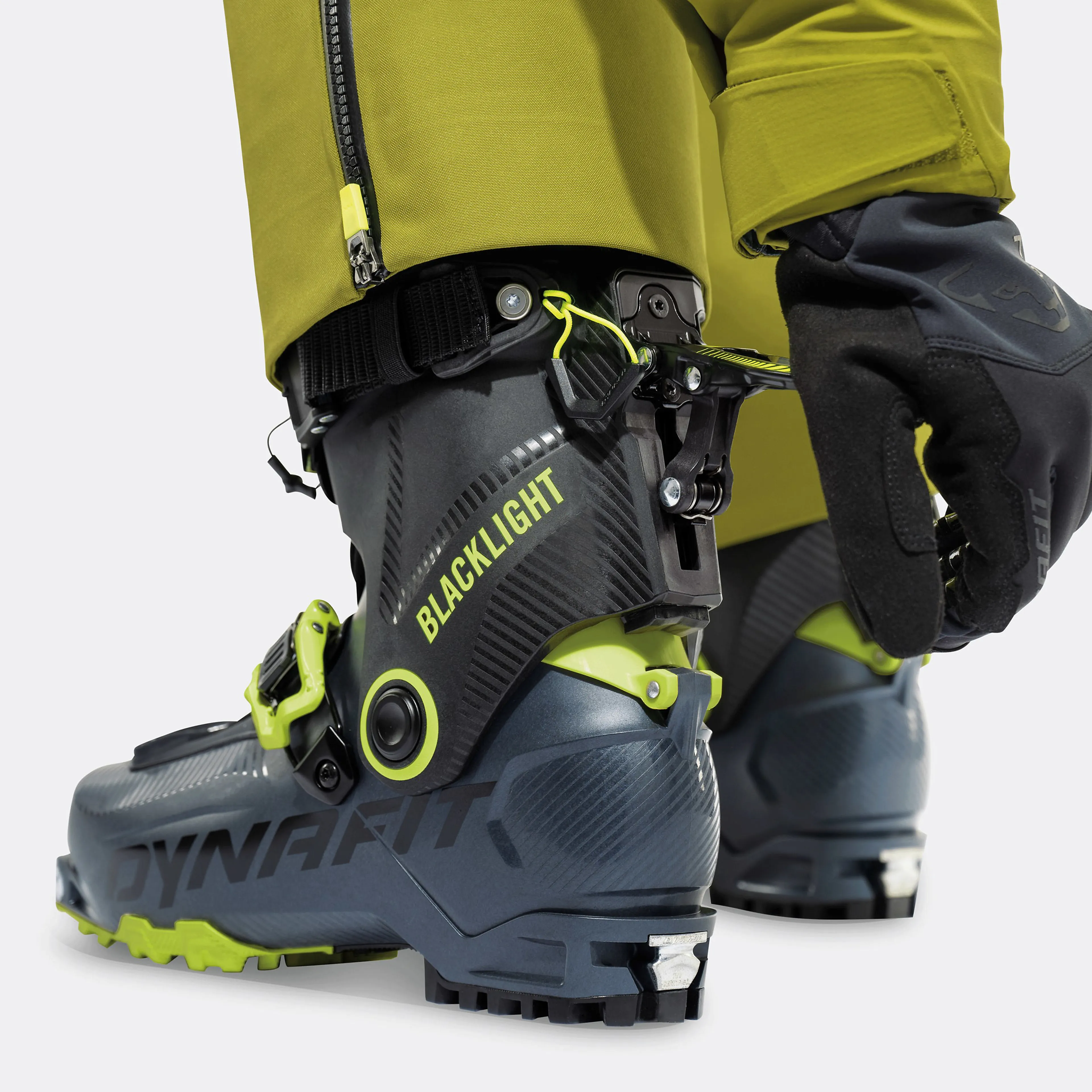 BLACKLIGHT BOOT