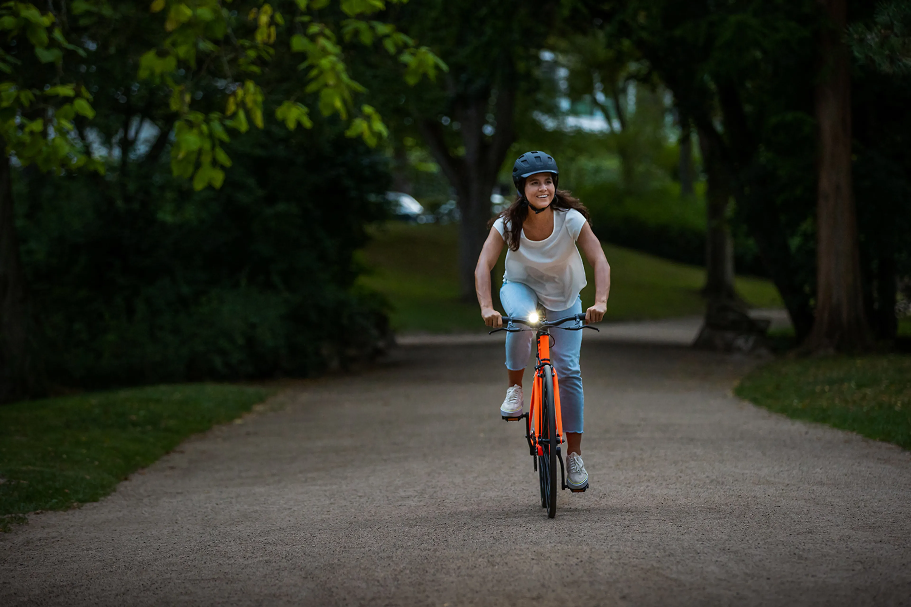 Light set AURA 30 Set Black/ red 2 x AA + 3 x AAA, 30 lux, S