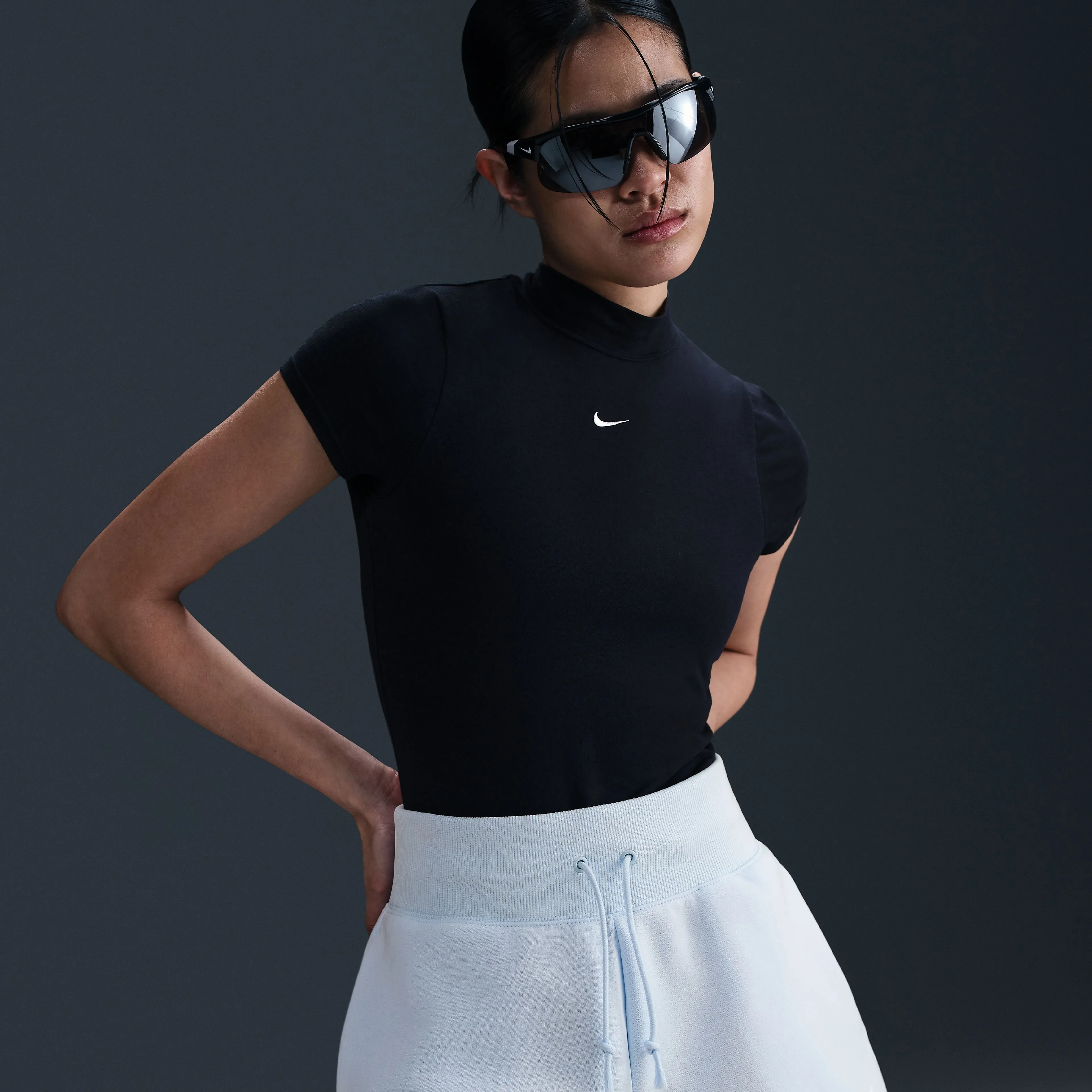 Sportswear Phoenix Fleece Women's High-Waisted Loose Shorts