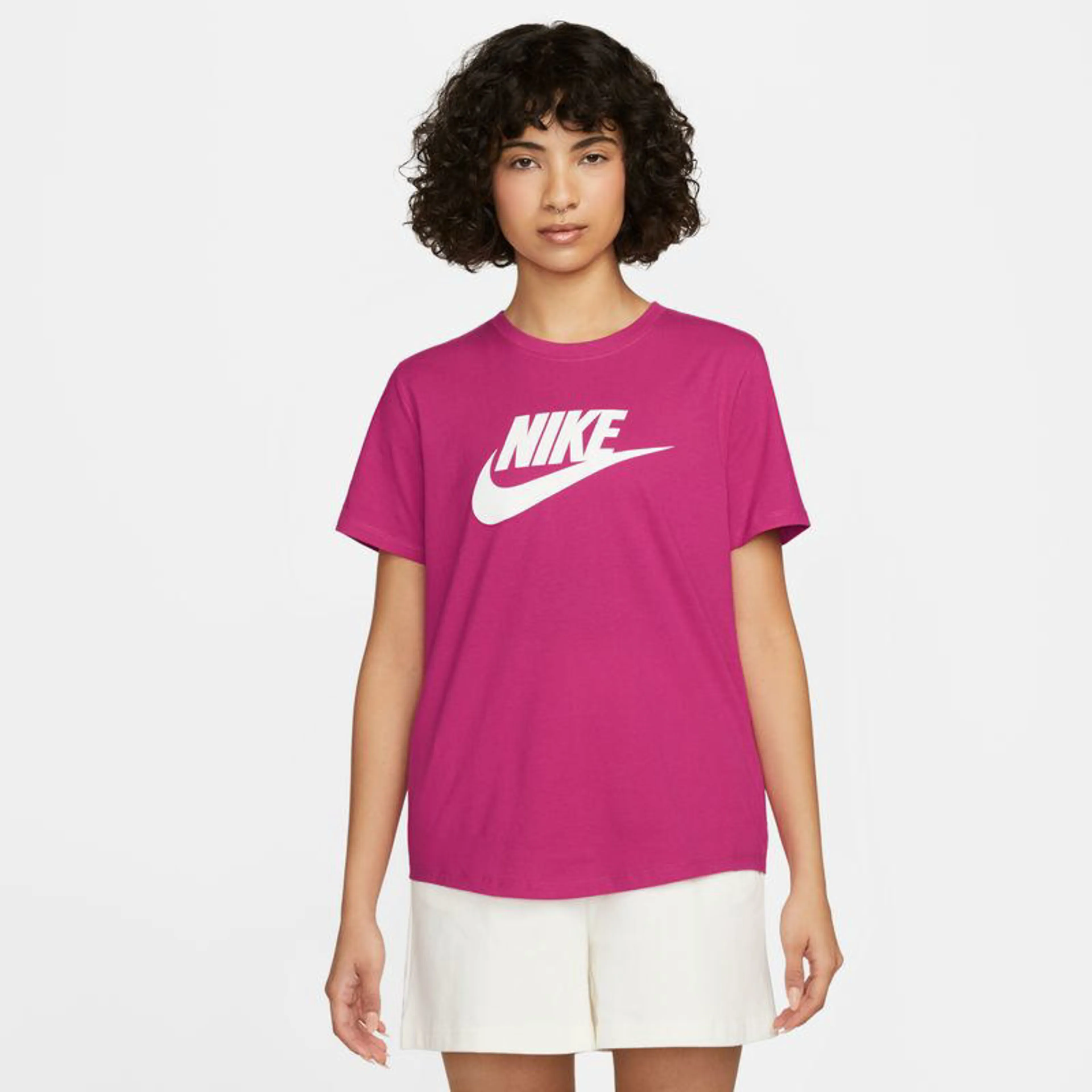 Sportswear Essentials t-skjorte dame