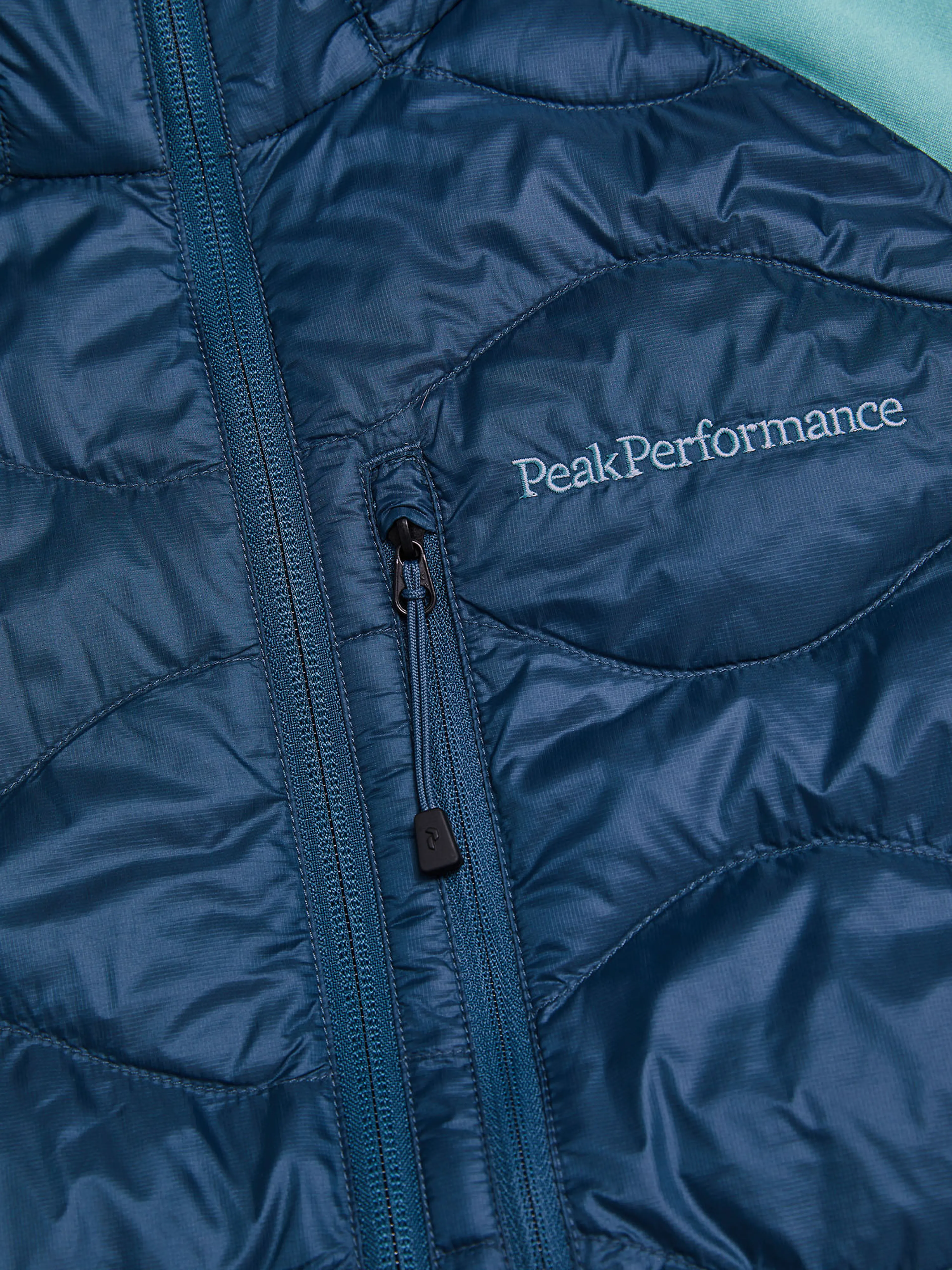 M Helium Down Hybrid Hood