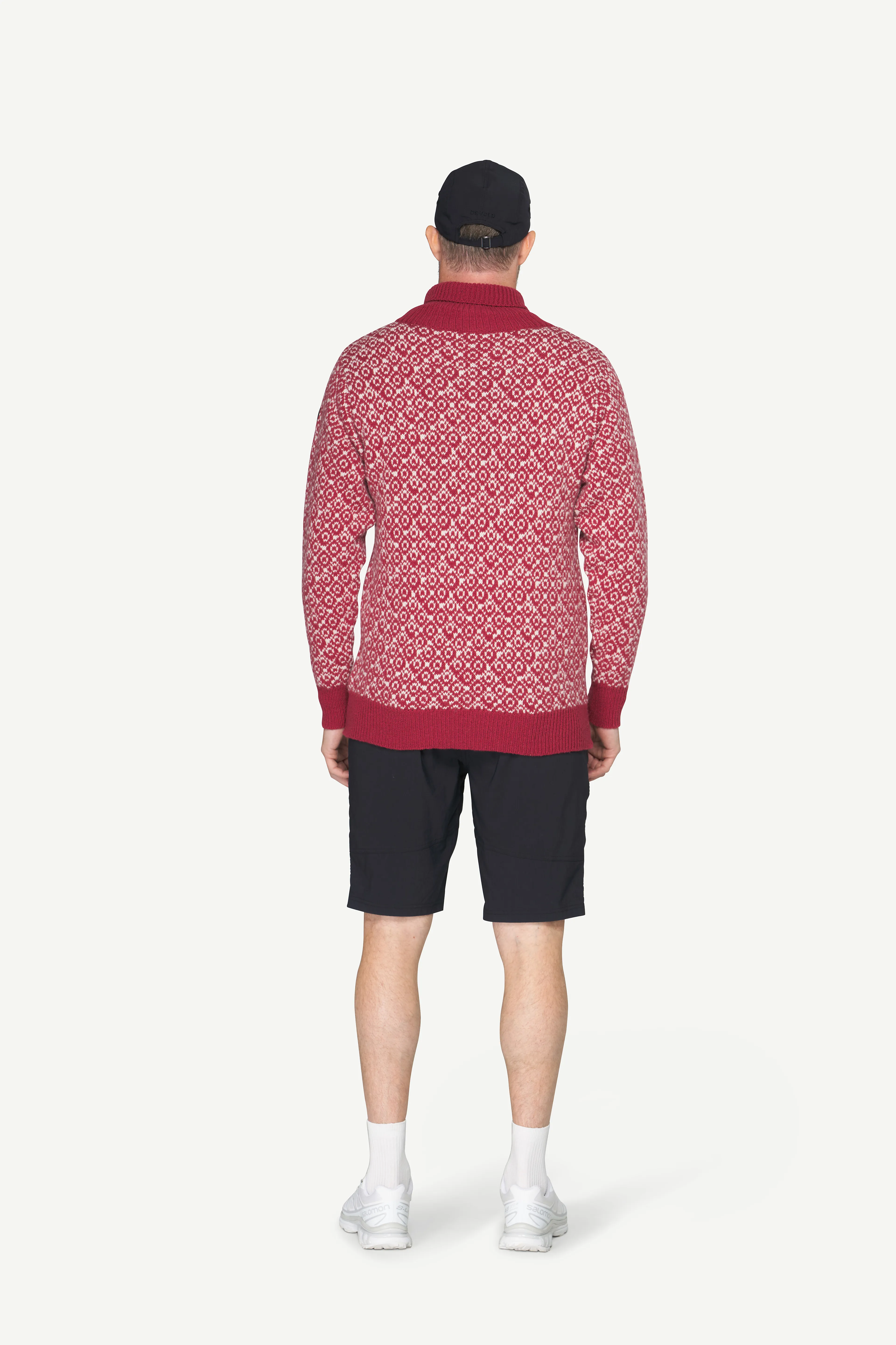 SVALBARD REFINED HIGH NECK