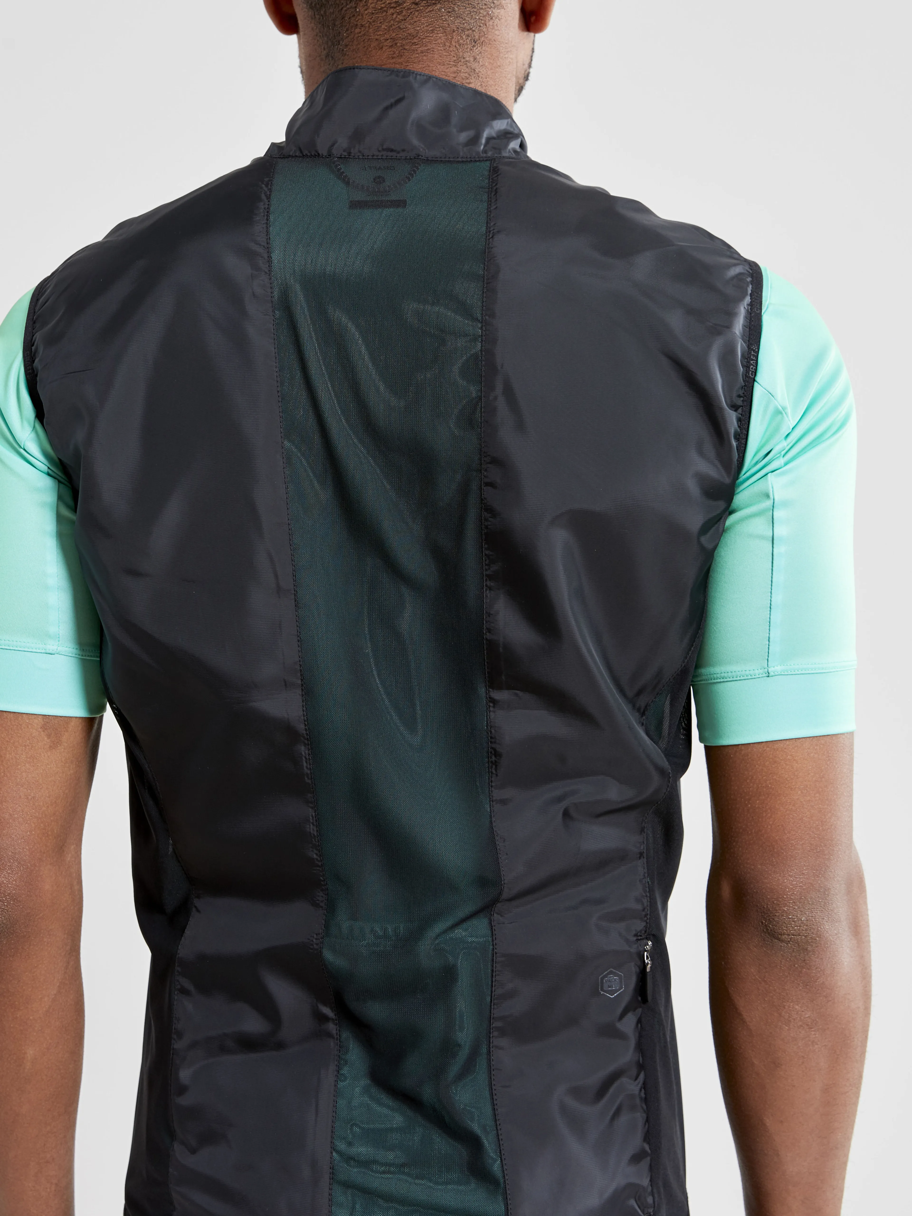 Adv Essence Light Wind Vest M