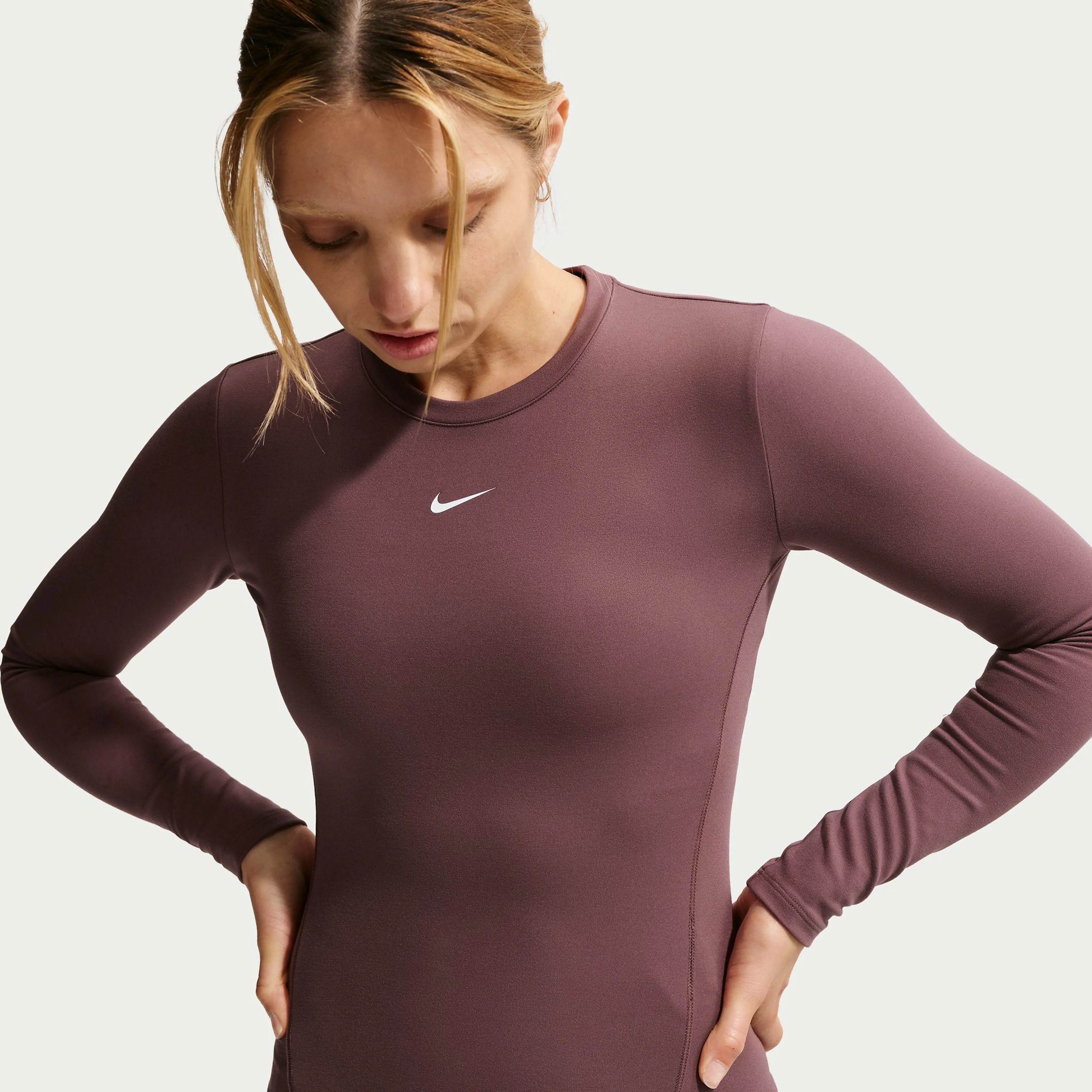 One Fitted Women's Dri-FIT Long-Sleeve Top