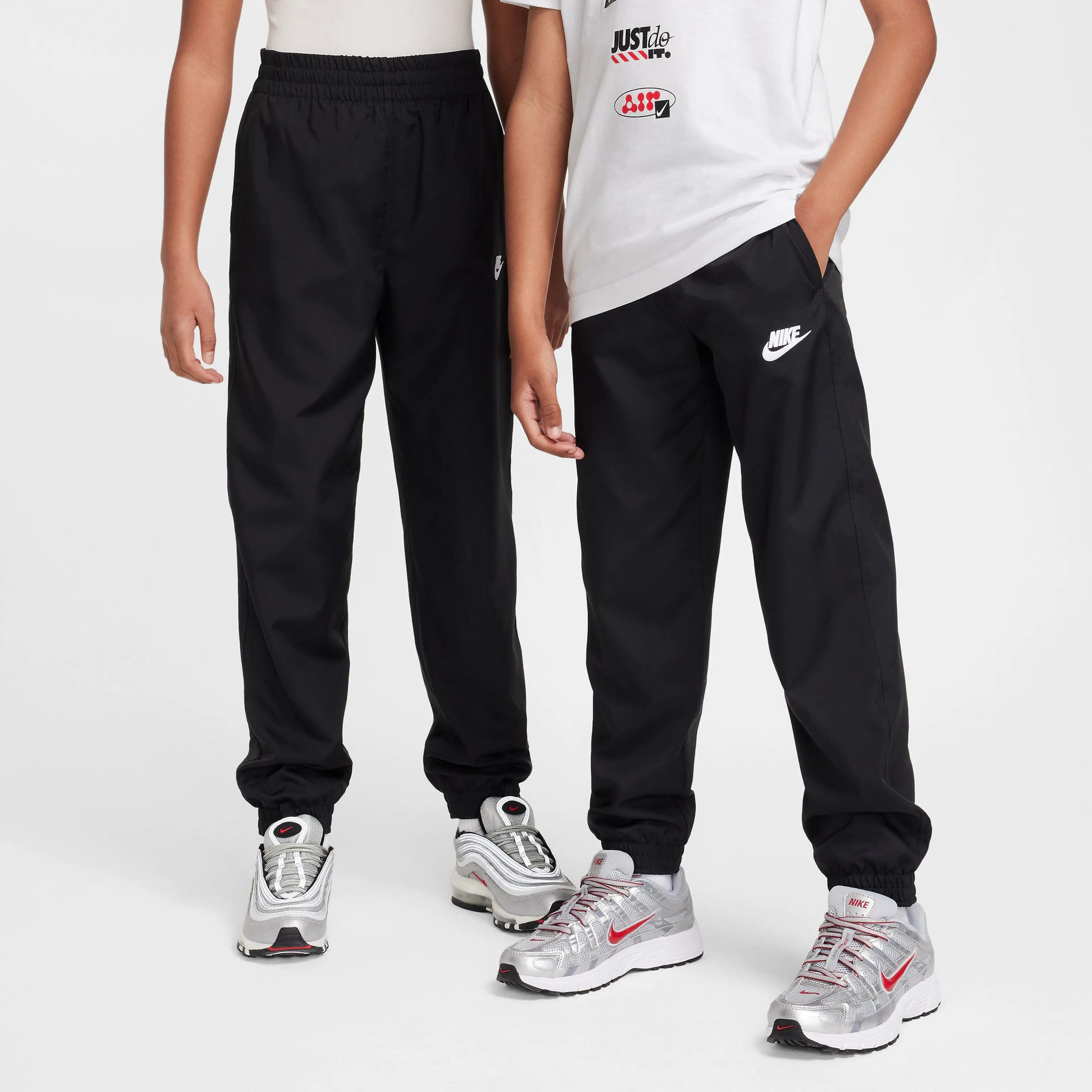 Sportswear Club Big Kids' Woven Joggers