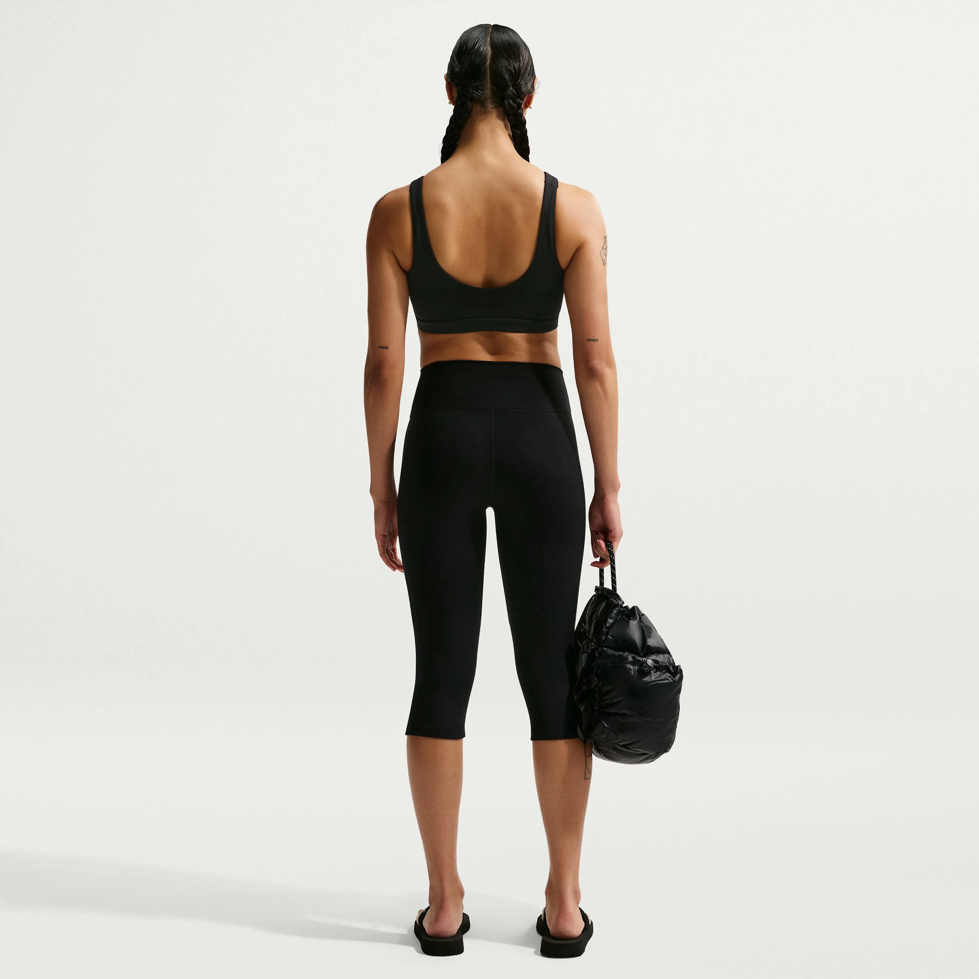 One Women's High-Waisted Capri Leggings